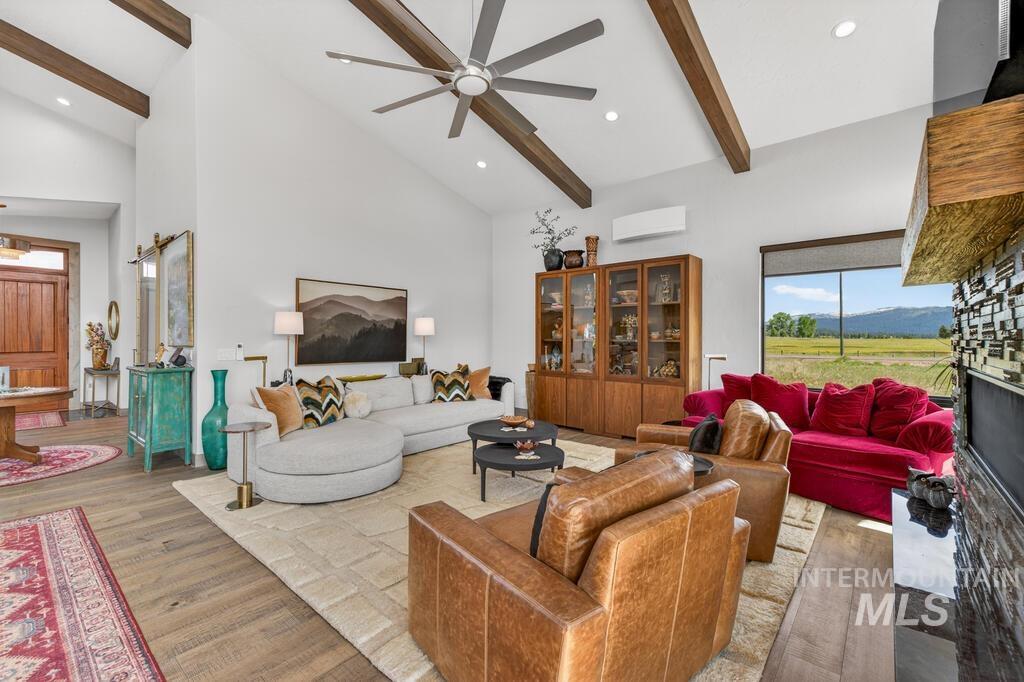 14036 Hideaway Court Property Photo 7
