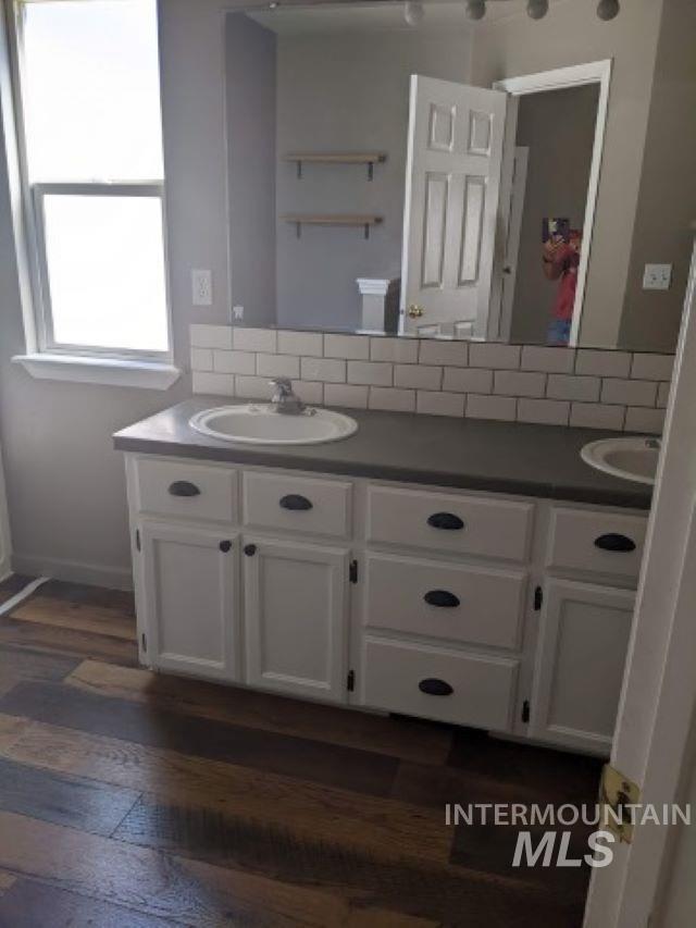 3253 N Lilyturf Ave - Home For Rent Property Photo 14