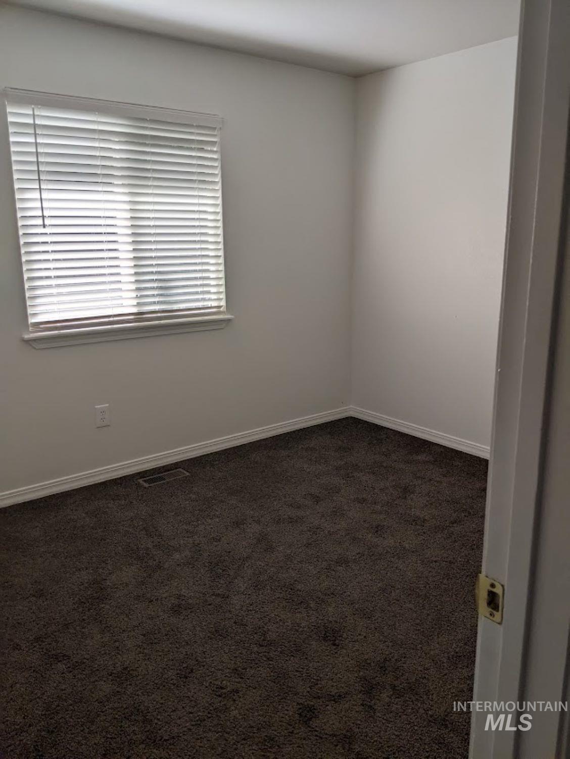 3253 N Lilyturf Ave - Home For Rent Property Photo 17
