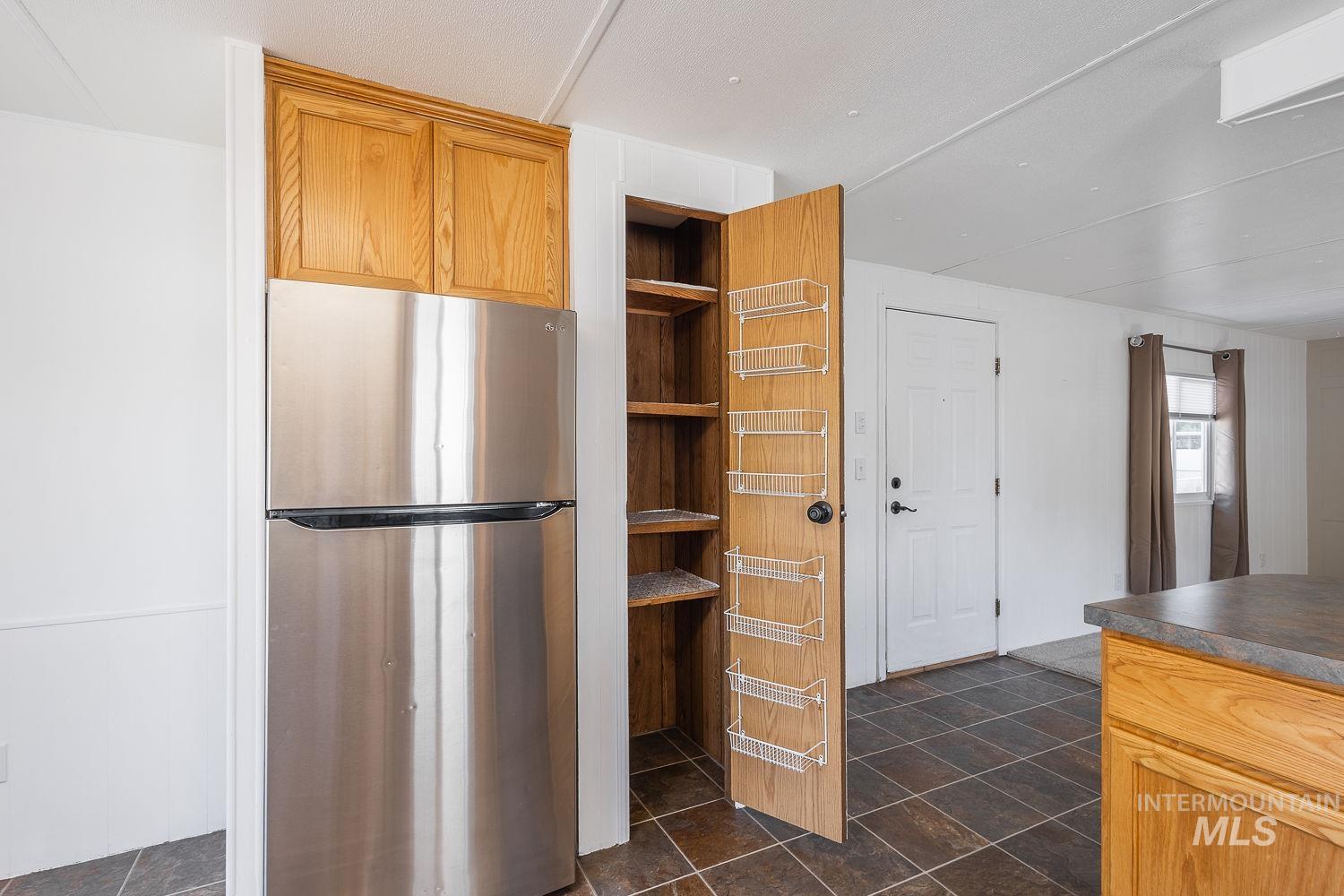 1238 N Sable Ln Property Photo 17