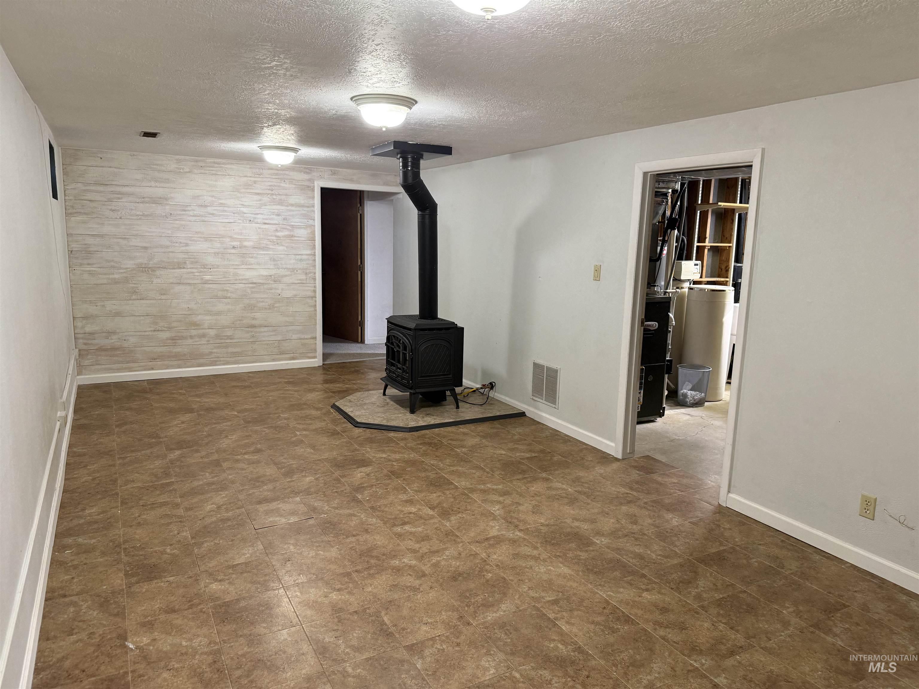 485 Park Terrace Dr. Property Photo 20
