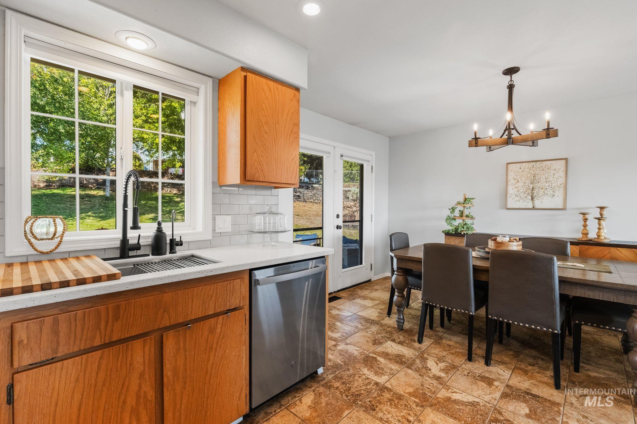3610 Masters Drive Property Photo 18