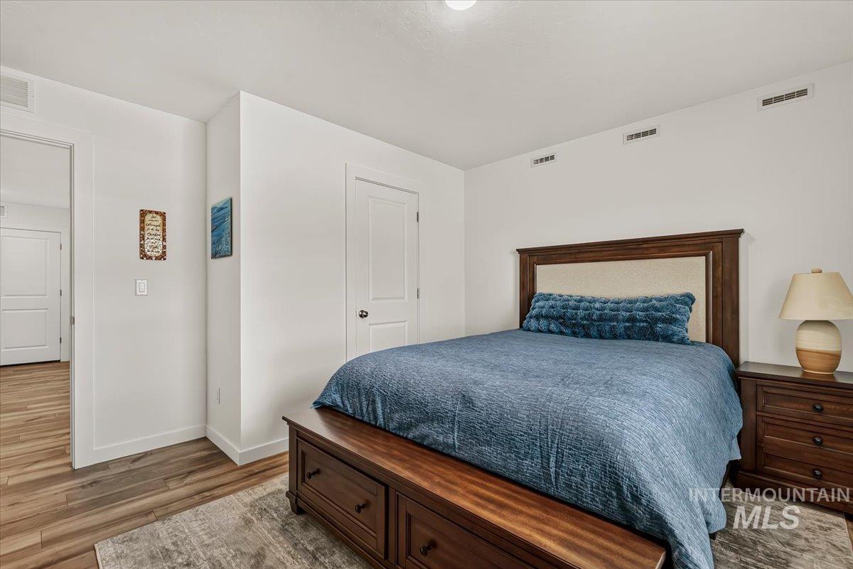 14393 Skys End Ct Property Photo 19