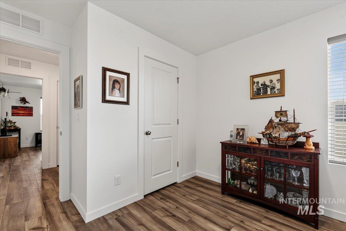 14393 Skys End Ct Property Photo 28