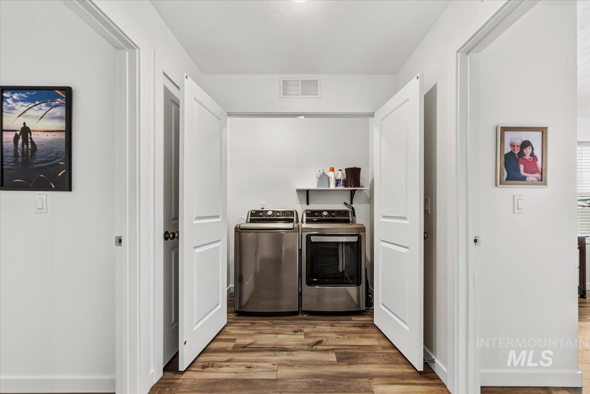 14393 Skys End Ct Property Photo 30