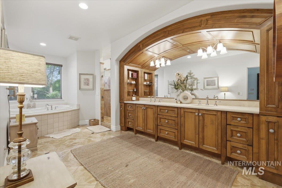 179 N Al Fresco Pl Property Photo 19