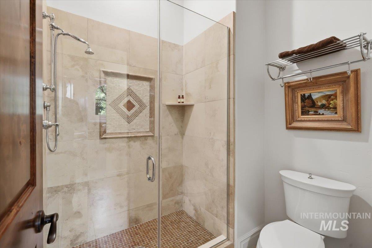 179 N Al Fresco Pl Property Photo 28