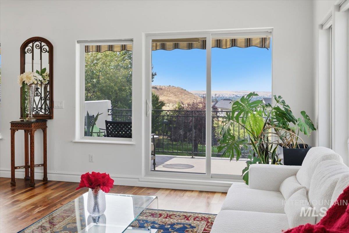179 N Al Fresco Pl Property Photo 32