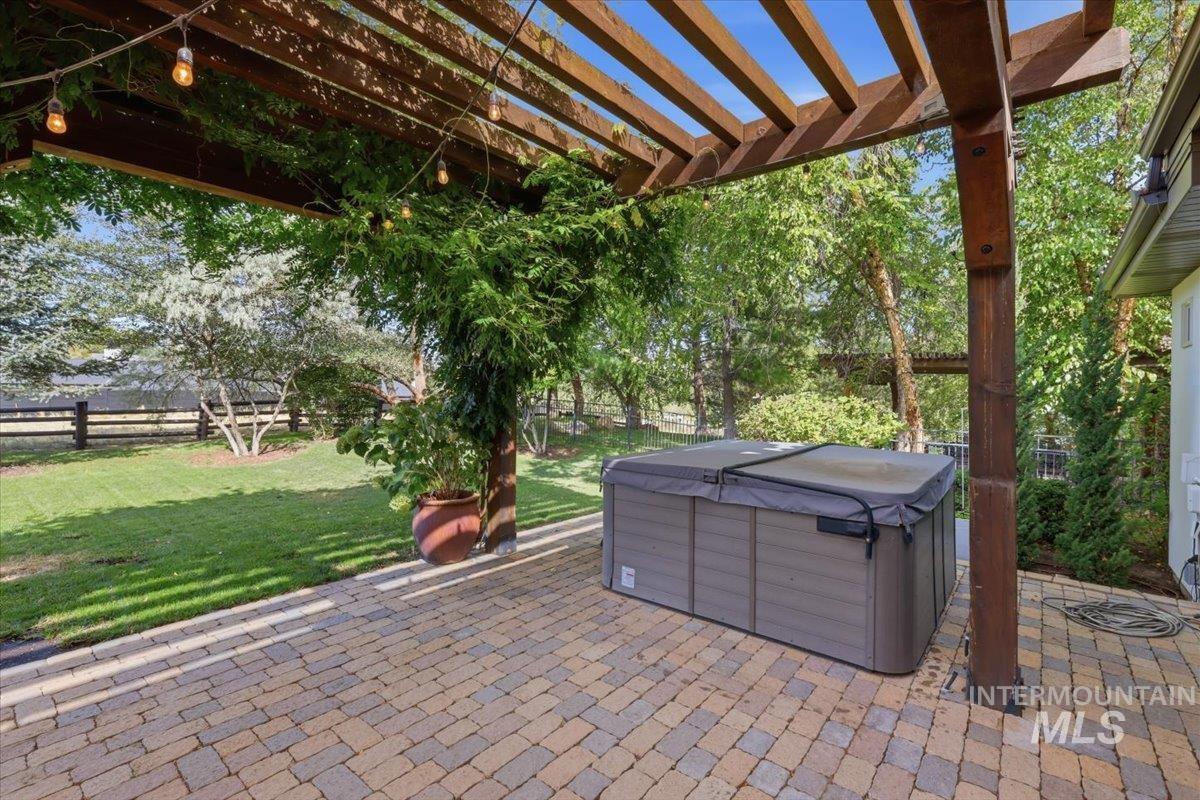 179 N Al Fresco Pl Property Photo 46