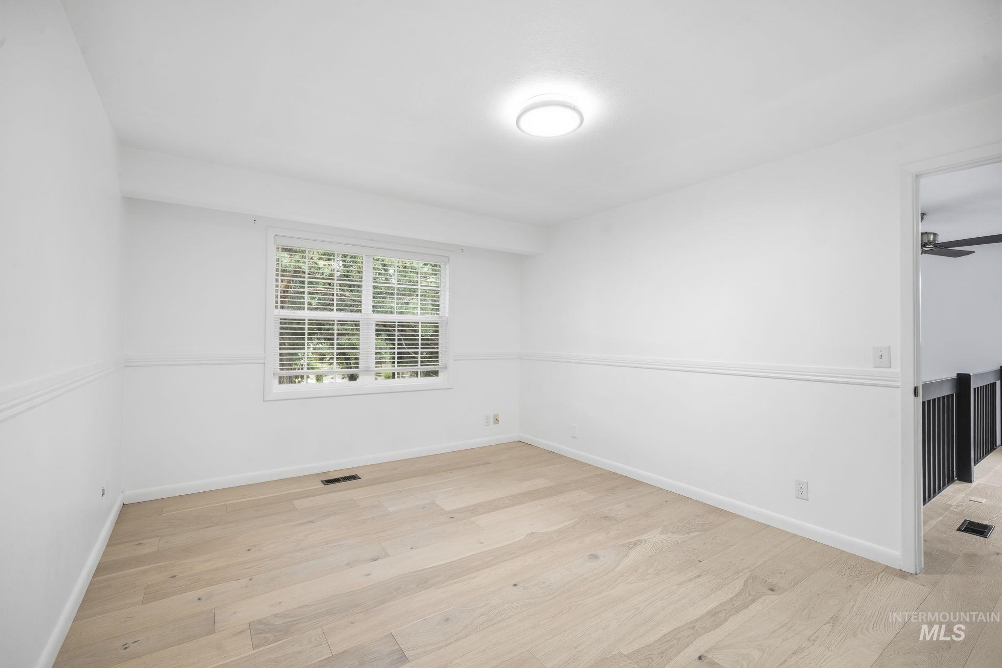 3113 S Fallingbrook Property Photo 24
