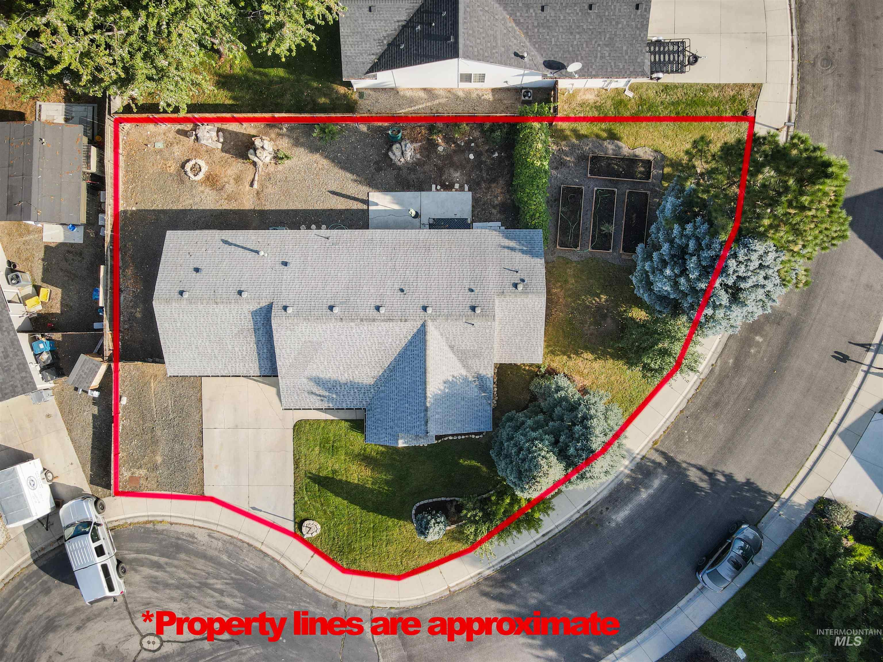 379 N Procyon Pl Property Photo 4