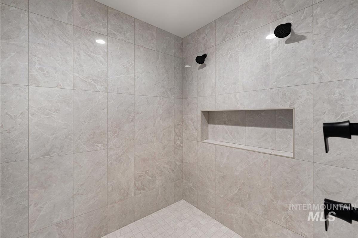 6220 W Pulaski St Property Photo 39