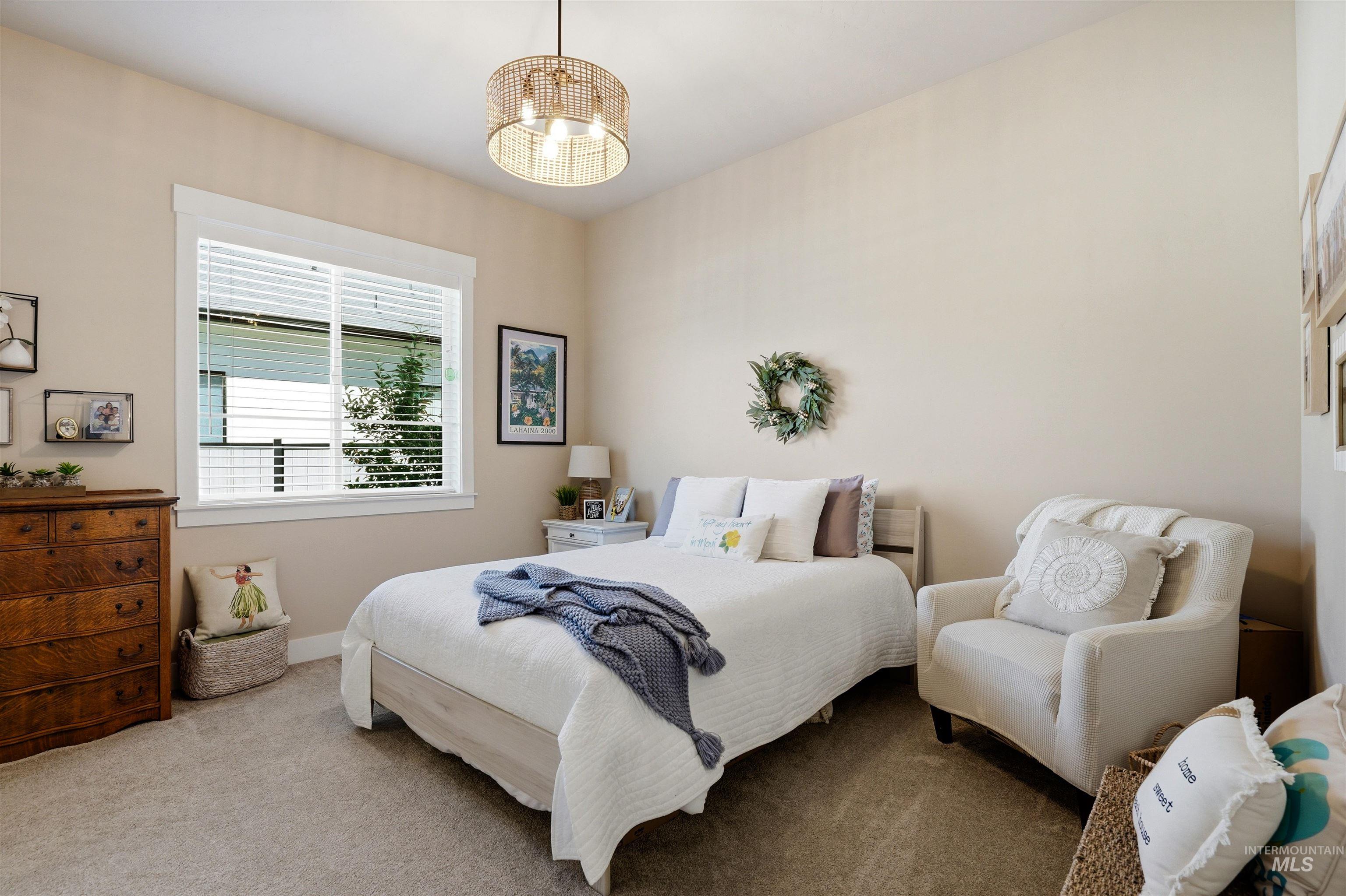 239 S Eagles Roost Way Property Photo 33