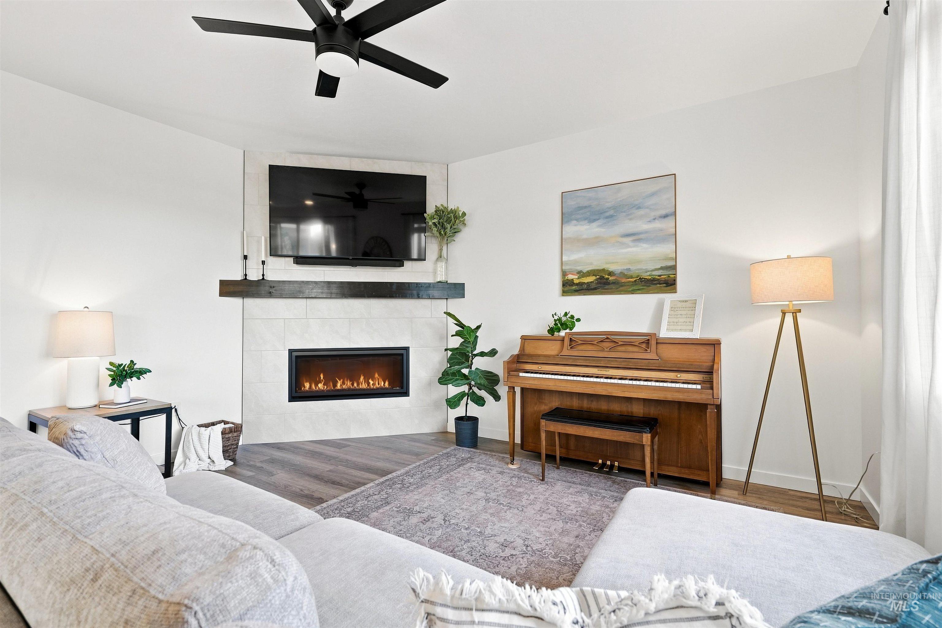 11175 W Soaring Hawk Street Property Photo 19
