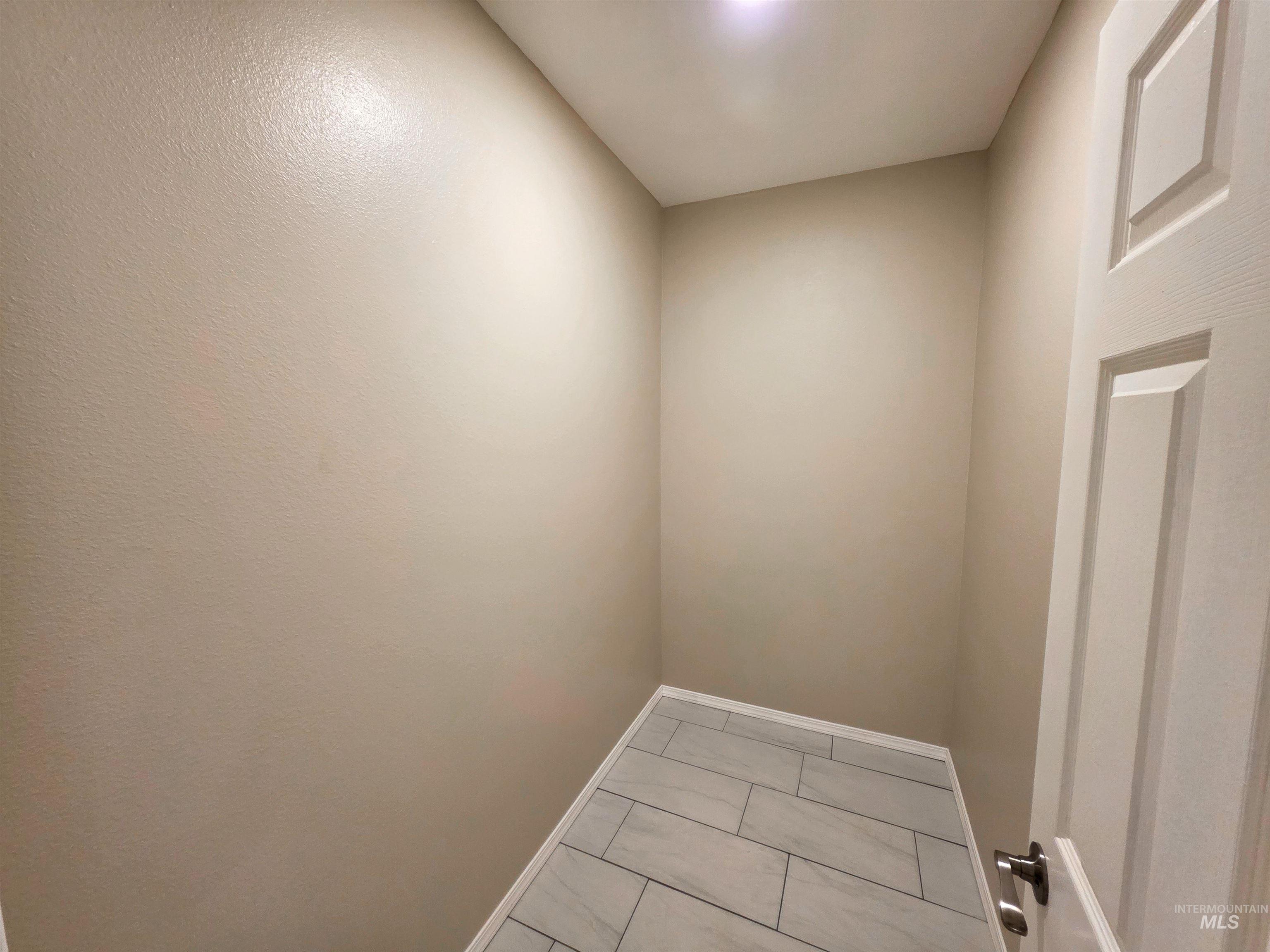 1100 22nd Avenue Property Photo 8