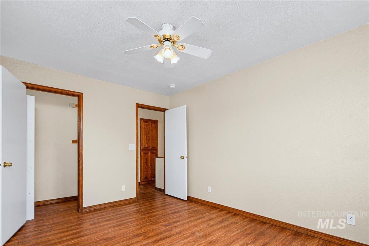 6970 Pearl Rd Property Photo 31