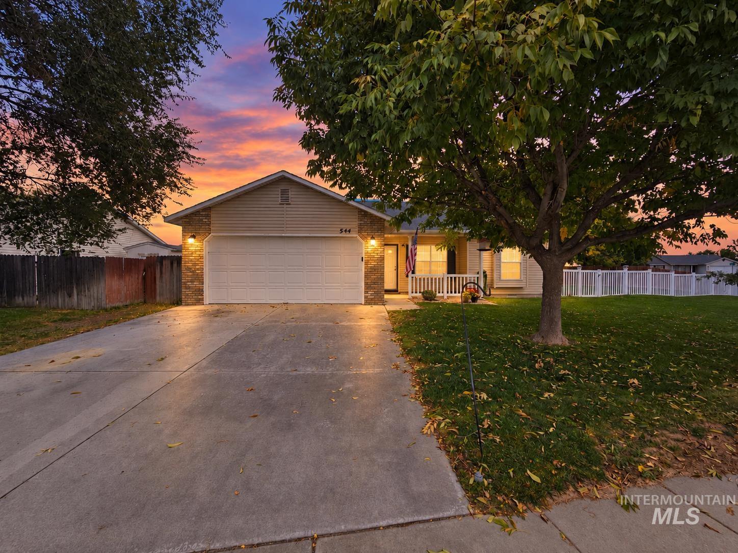 544 Knights Circle Property Photo 1