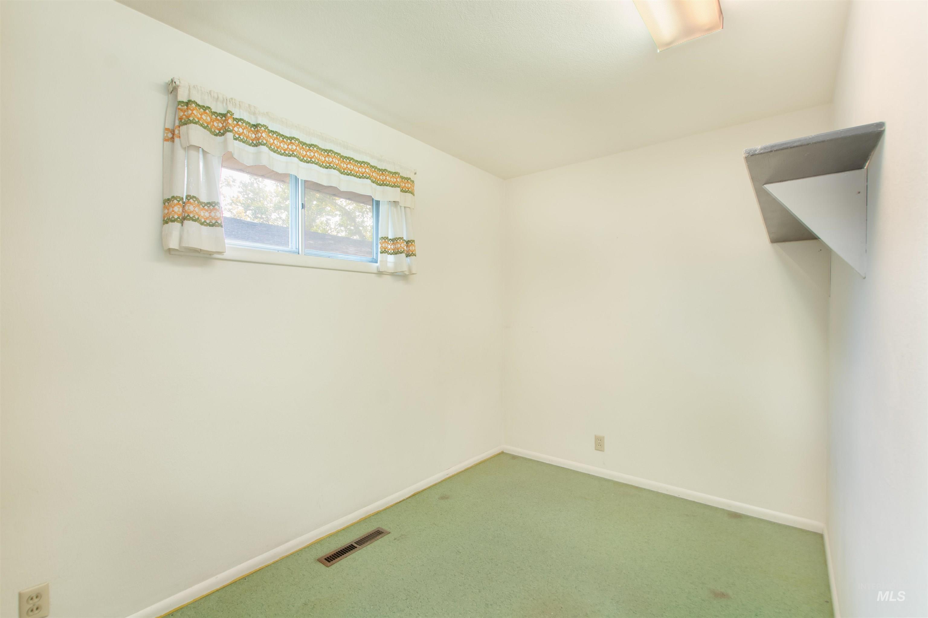 2716 N Redway Road Property Photo 26