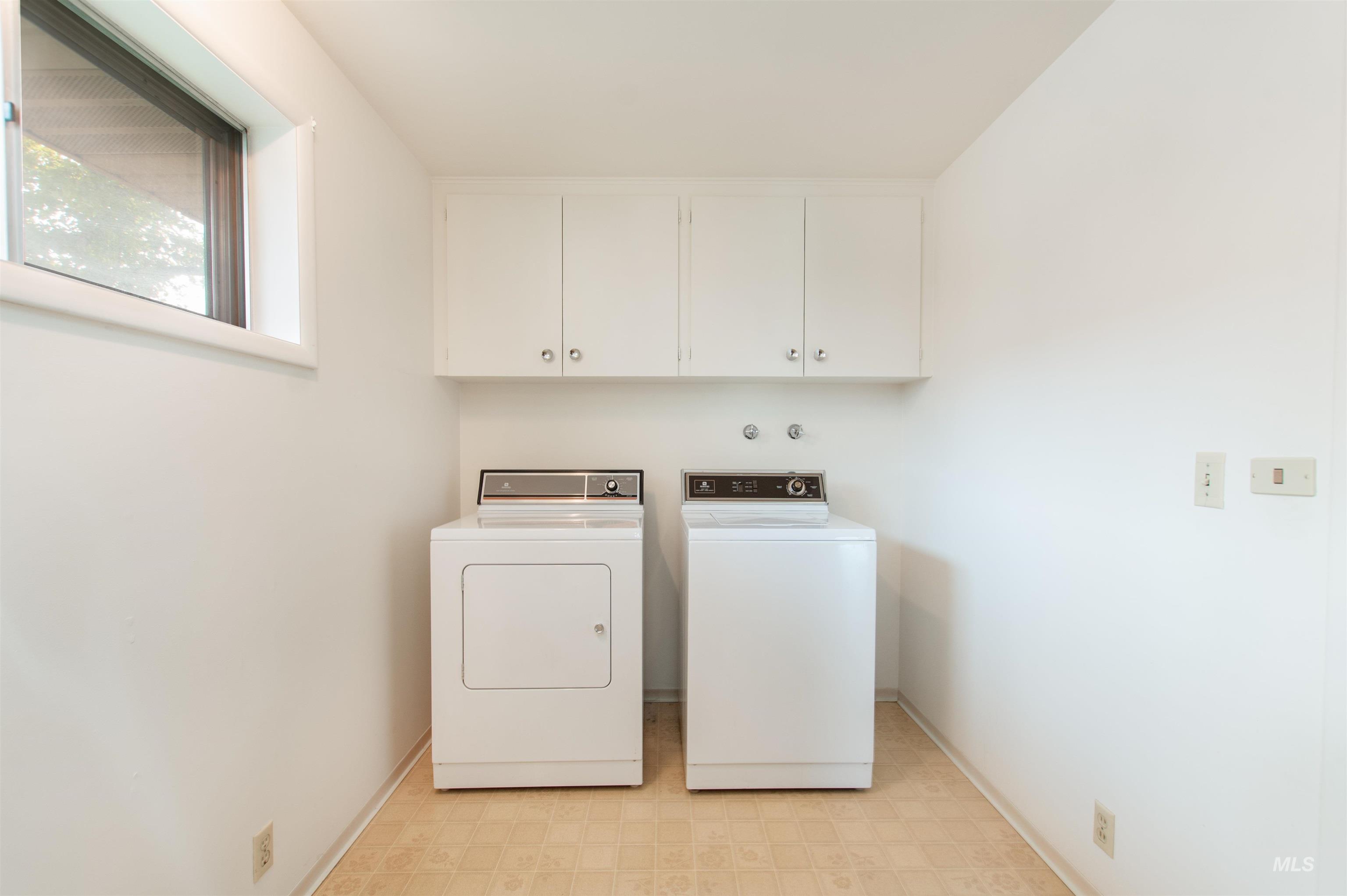 2716 N Redway Road Property Photo 32