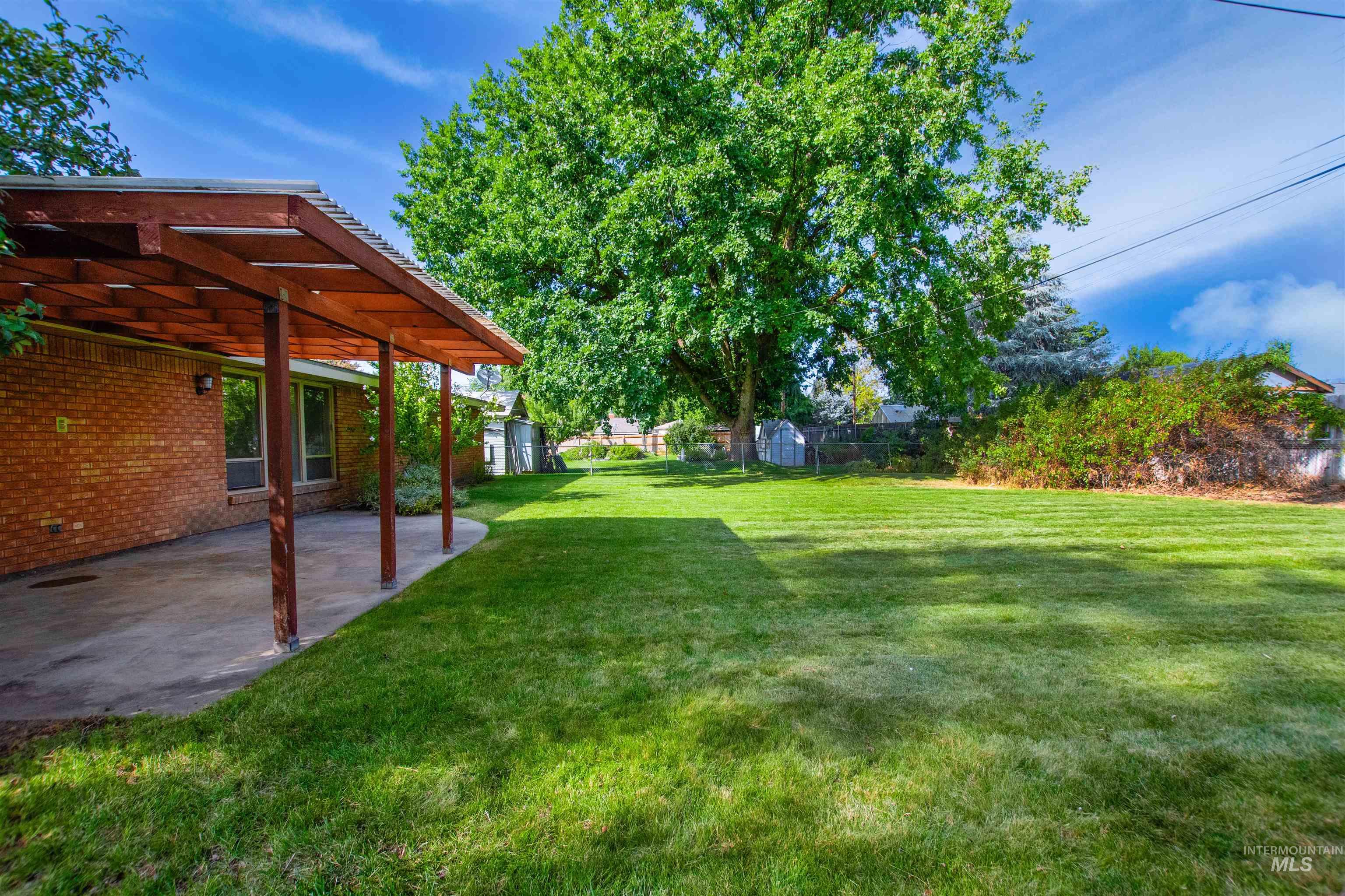 2716 N Redway Road Property Photo 35