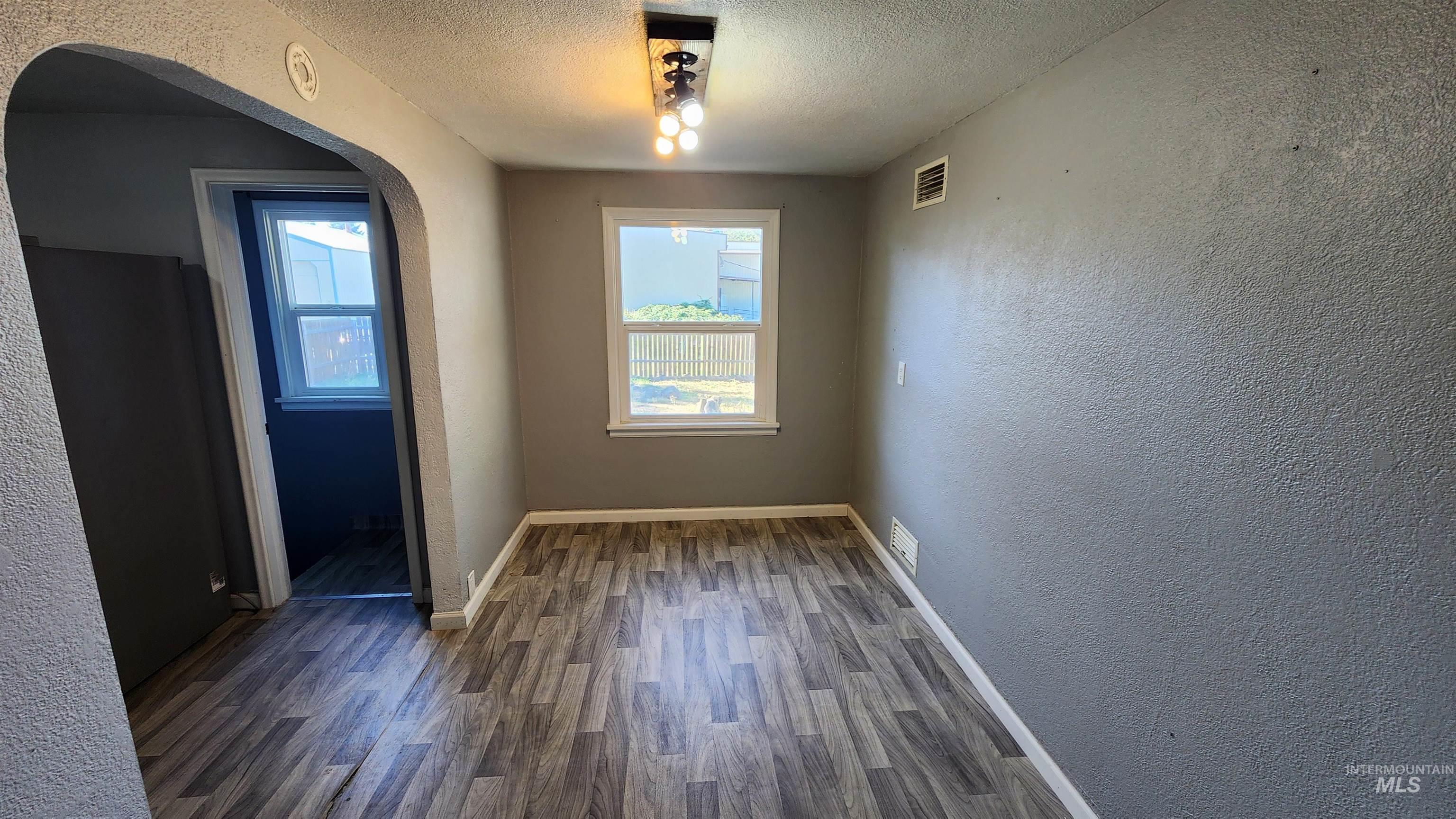 3408 11th Street Property Photo 10
