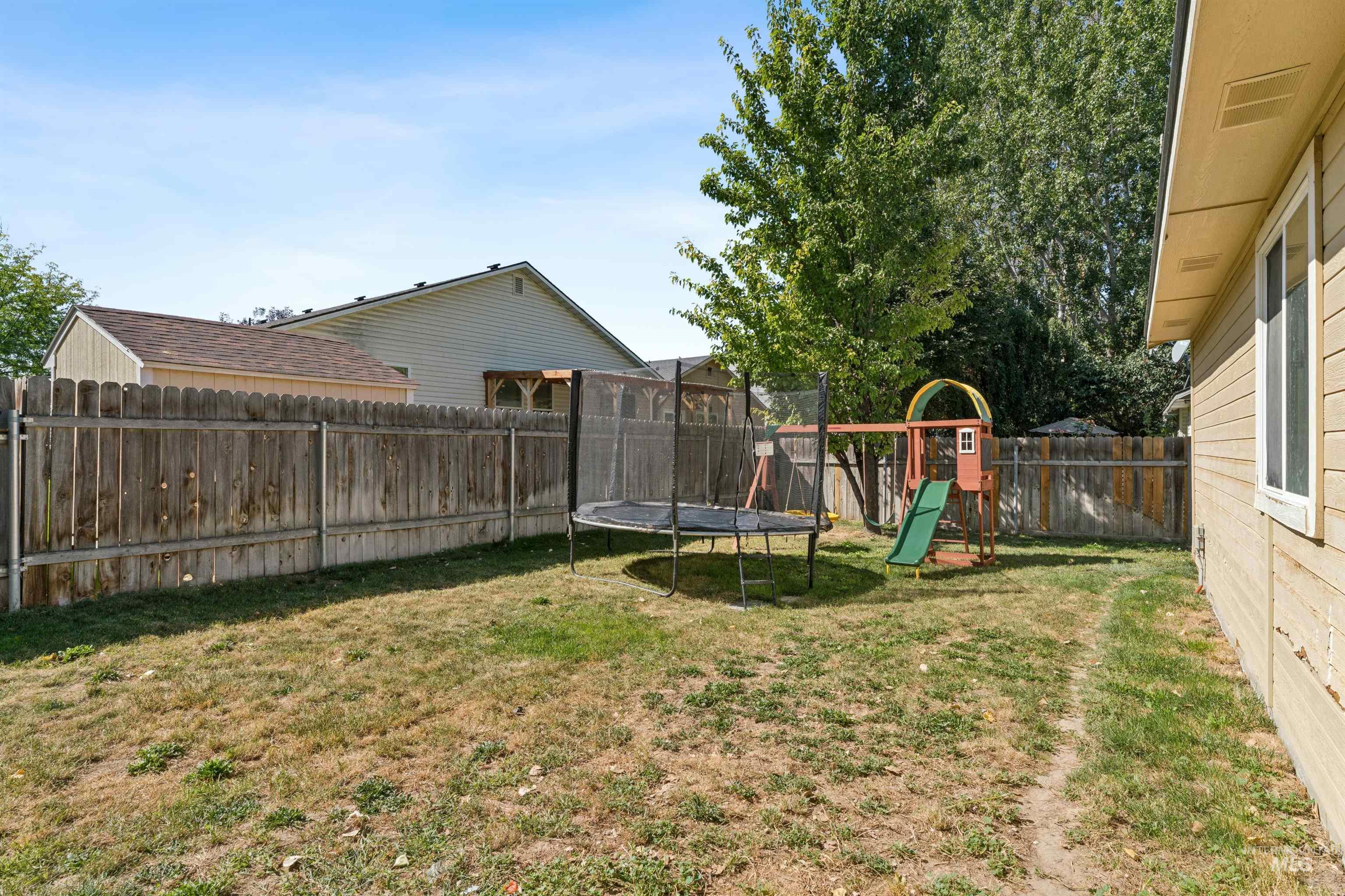11883 Tidewater Street Property Photo 29