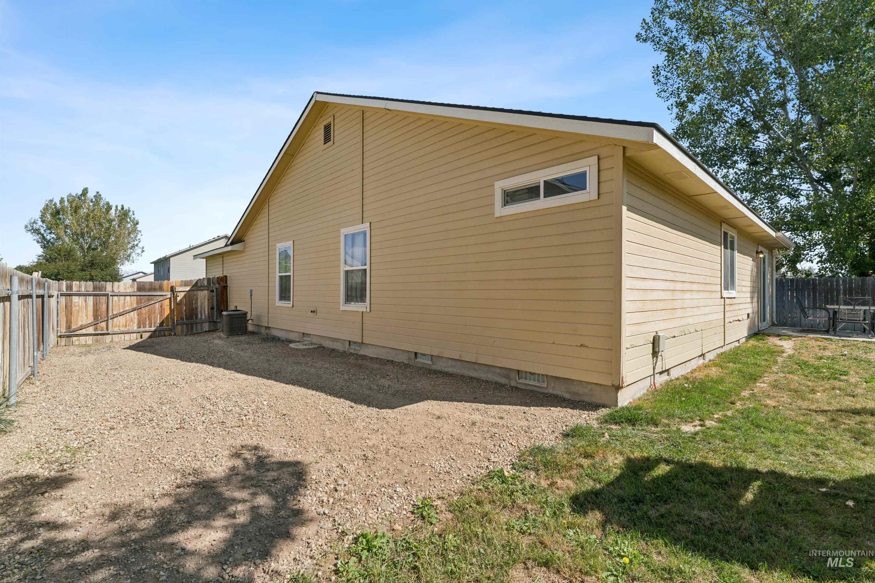 11883 Tidewater Street Property Photo 31