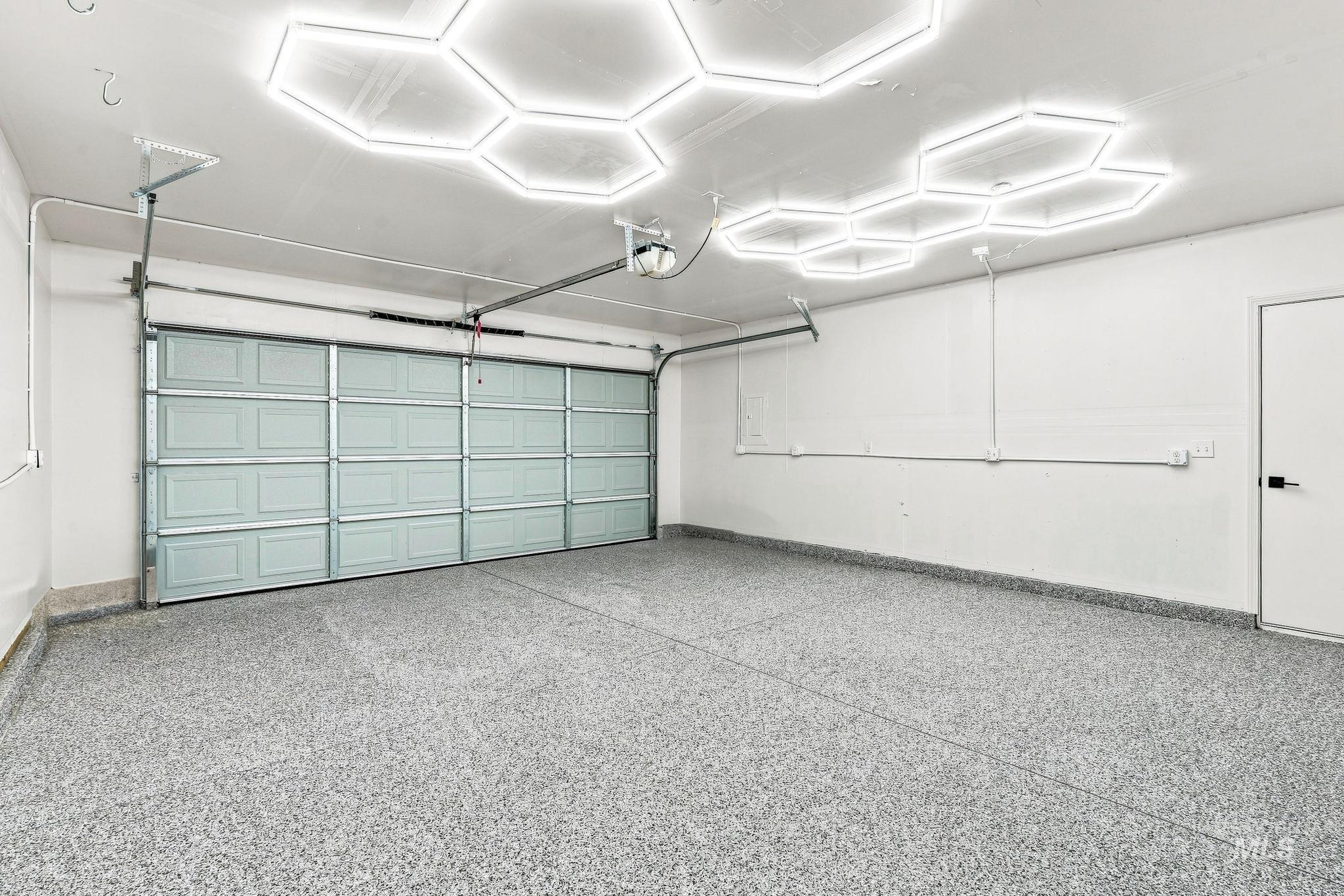 2014 E Olympic Ave Property Photo 43