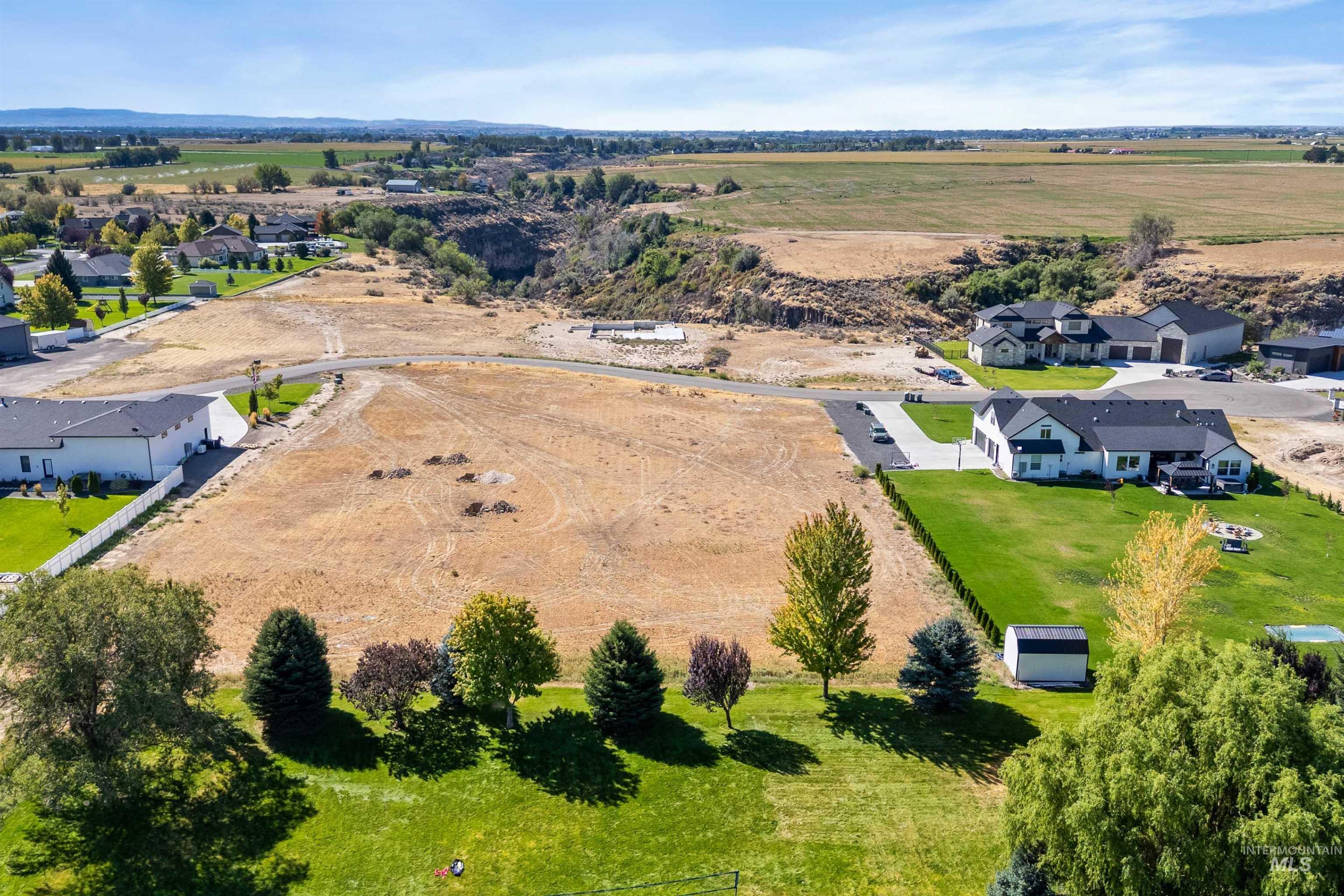 2644 E 4267 N Property Photo 6