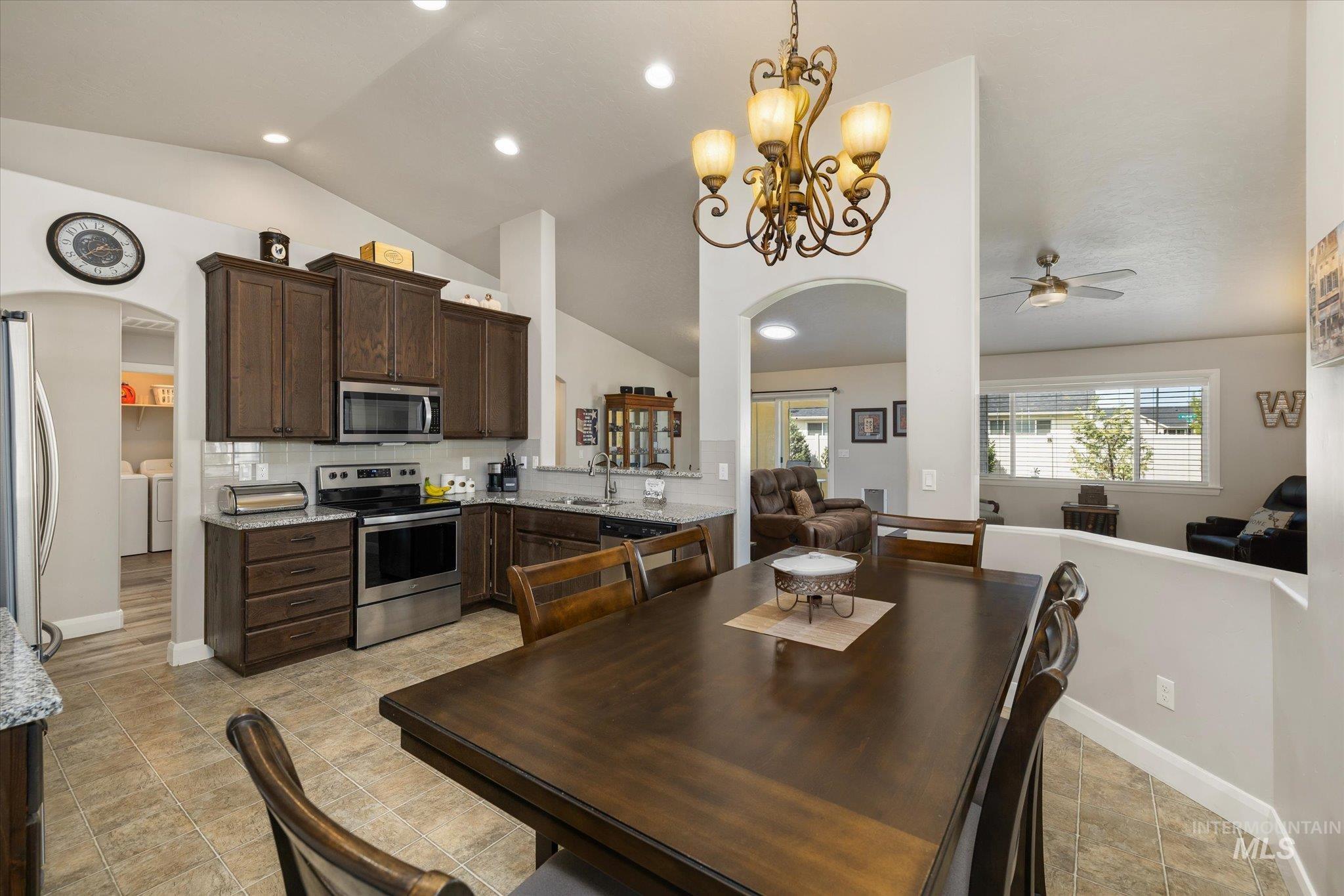17398 N Flagstaff Way Property Photo 14