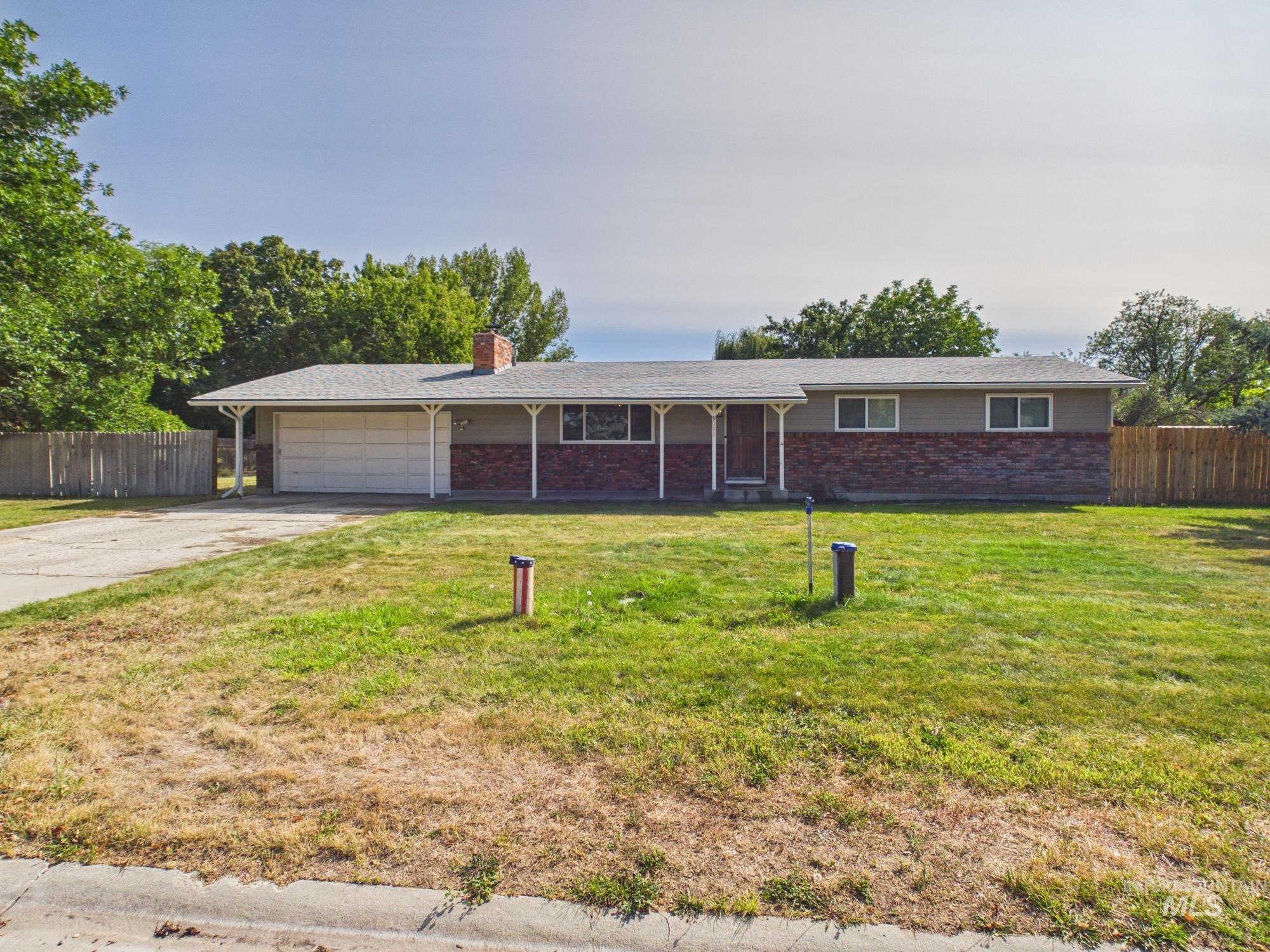 9111 W Teakwood Dr