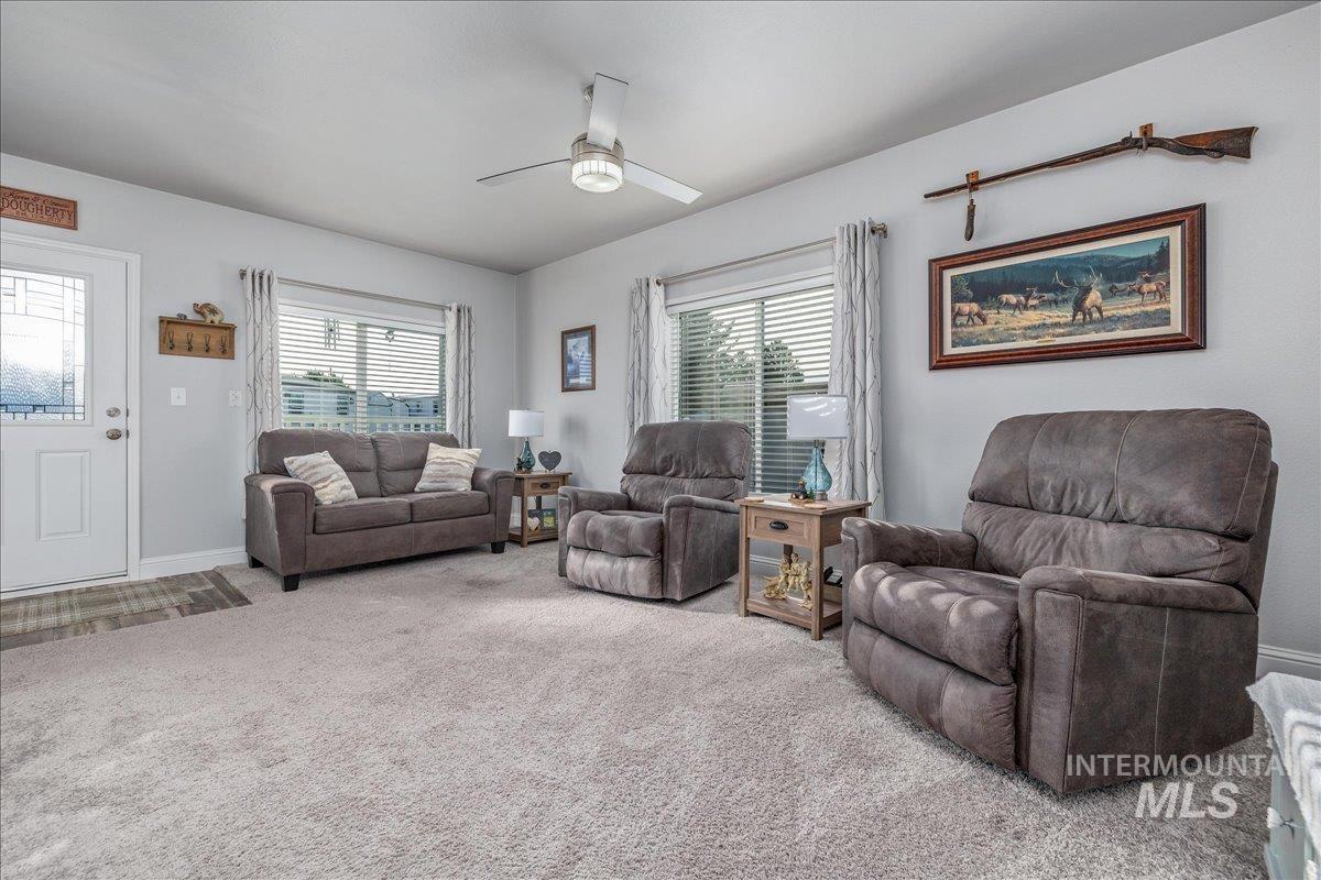 8225 Blue Ridge Ln Property Photo 7