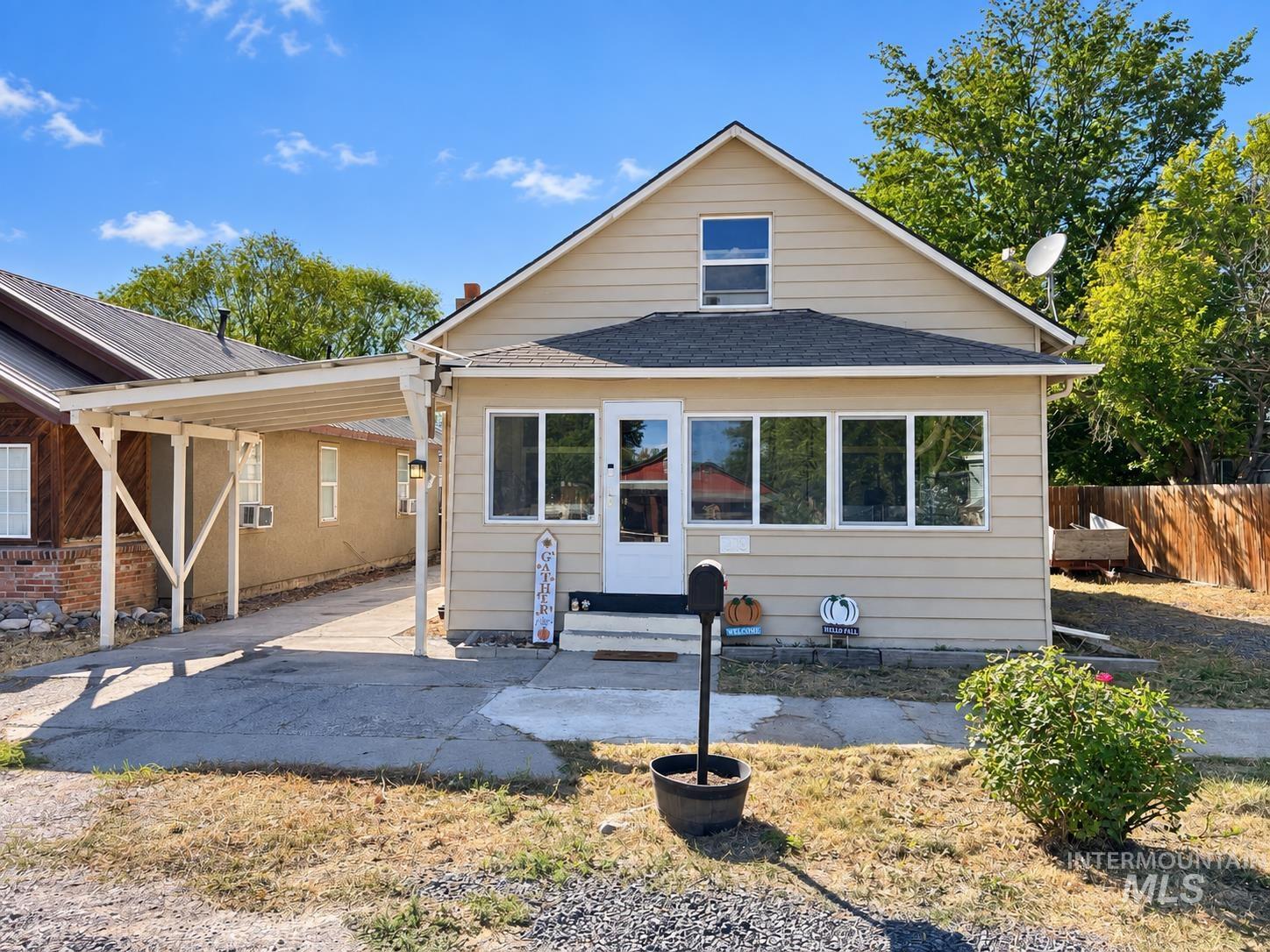 313 Michigan St Property Photo 1