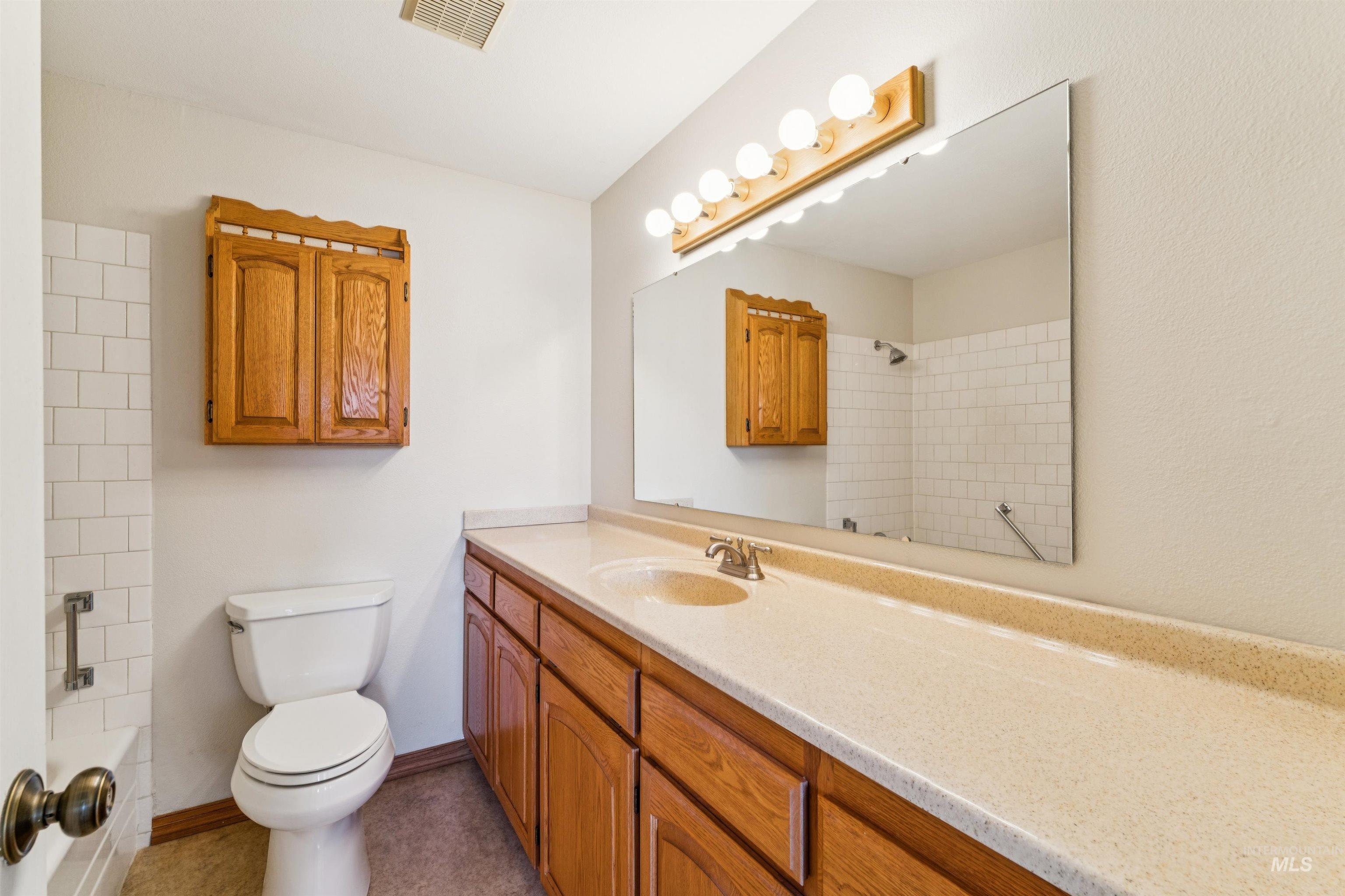 3852 Nw Morris Way Property Photo 24