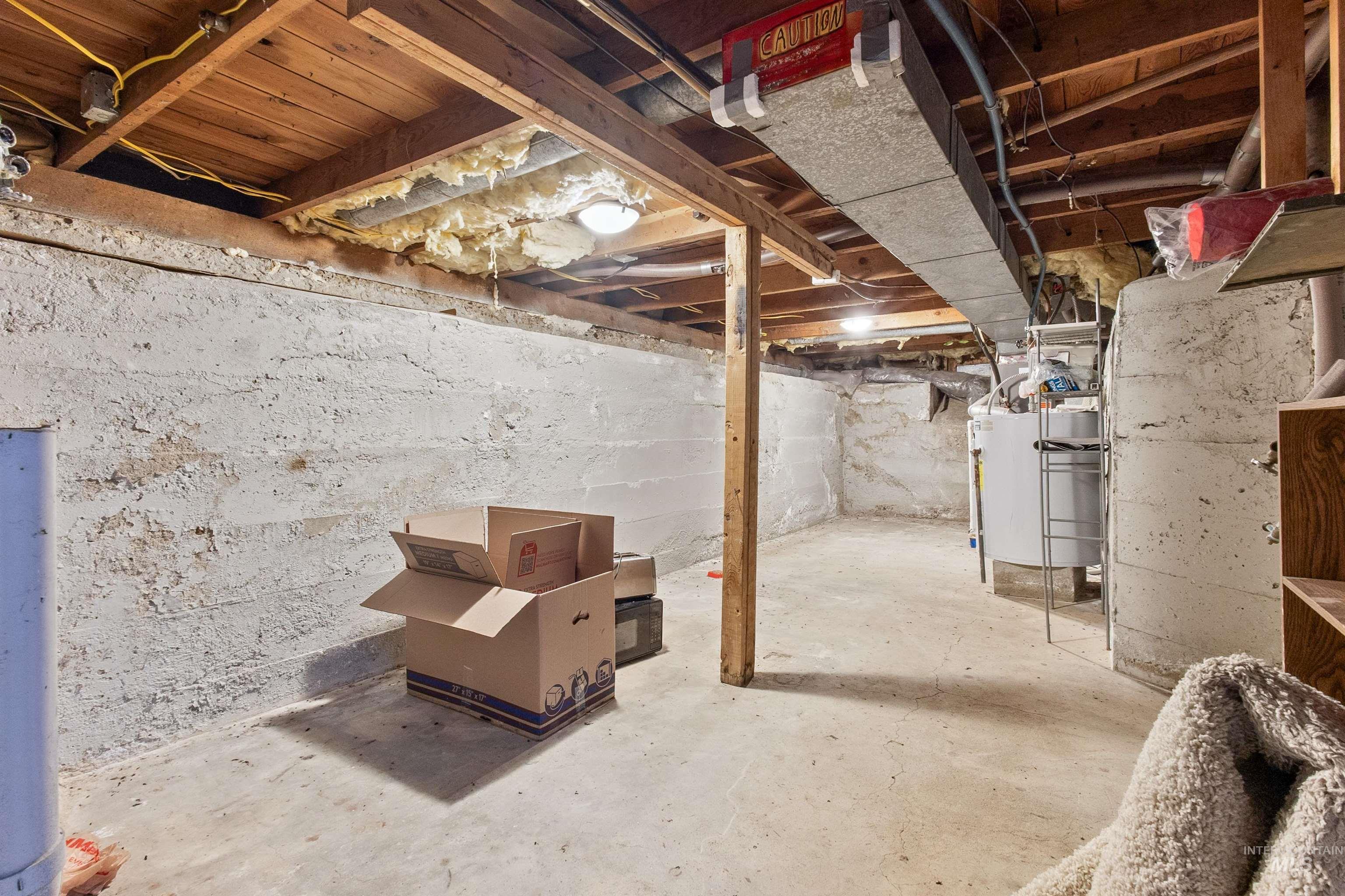 127 Shoshone Ave Property Photo 7