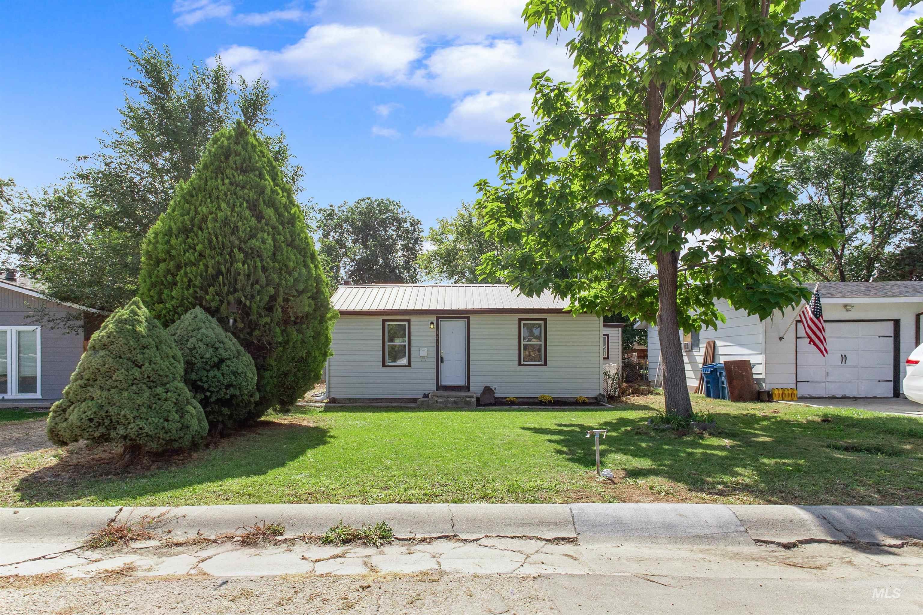 127 Shoshone Ave Property Photo 24