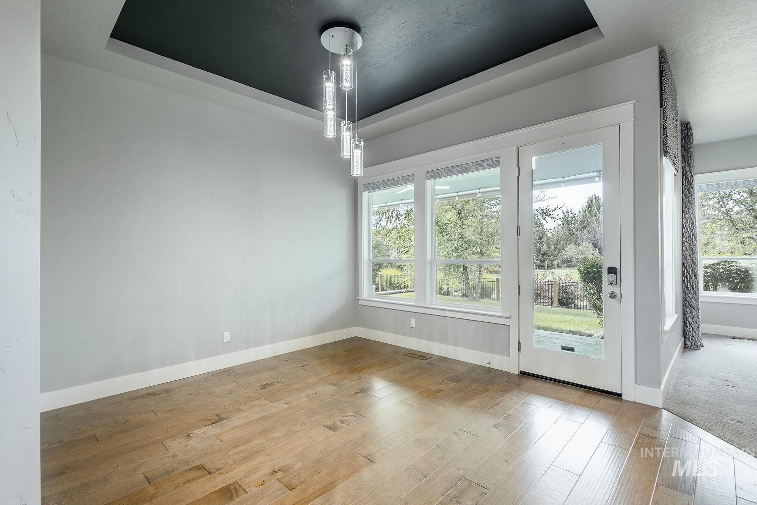 2097 N World Cup Way Property Photo 23