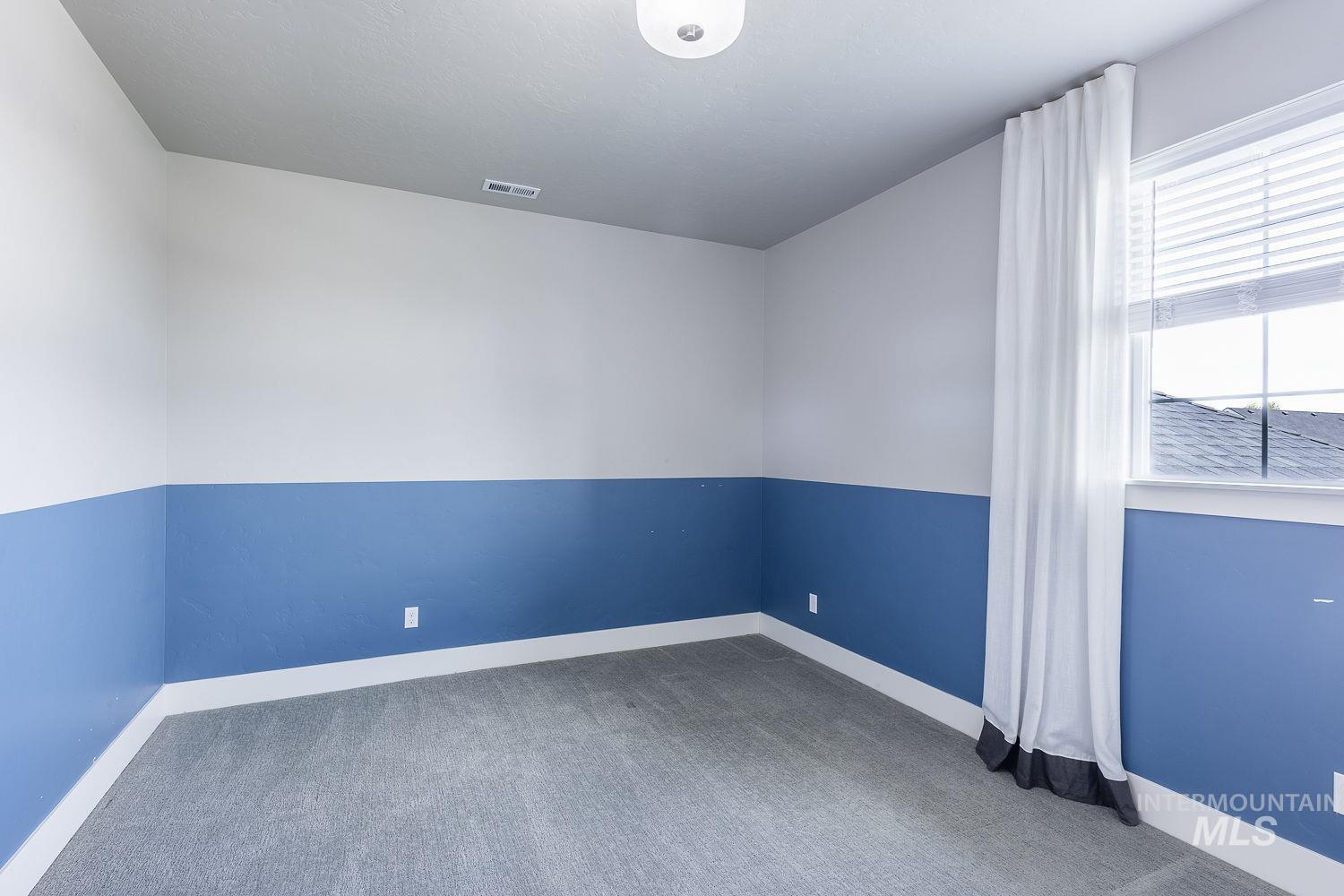 2097 N World Cup Way Property Photo 32