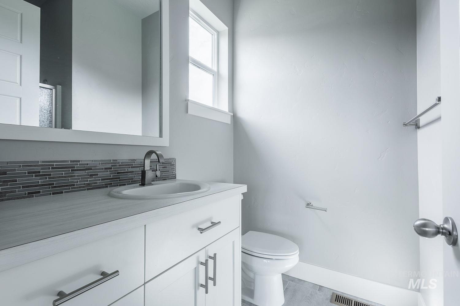 2097 N World Cup Way Property Photo 43