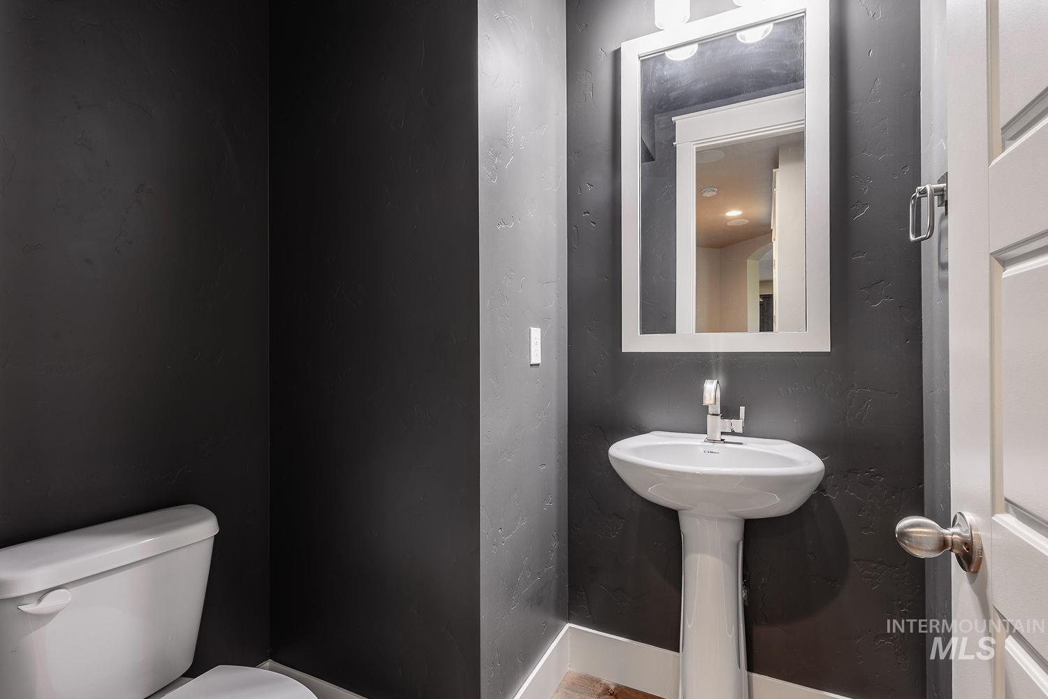 2097 N World Cup Way Property Photo 44