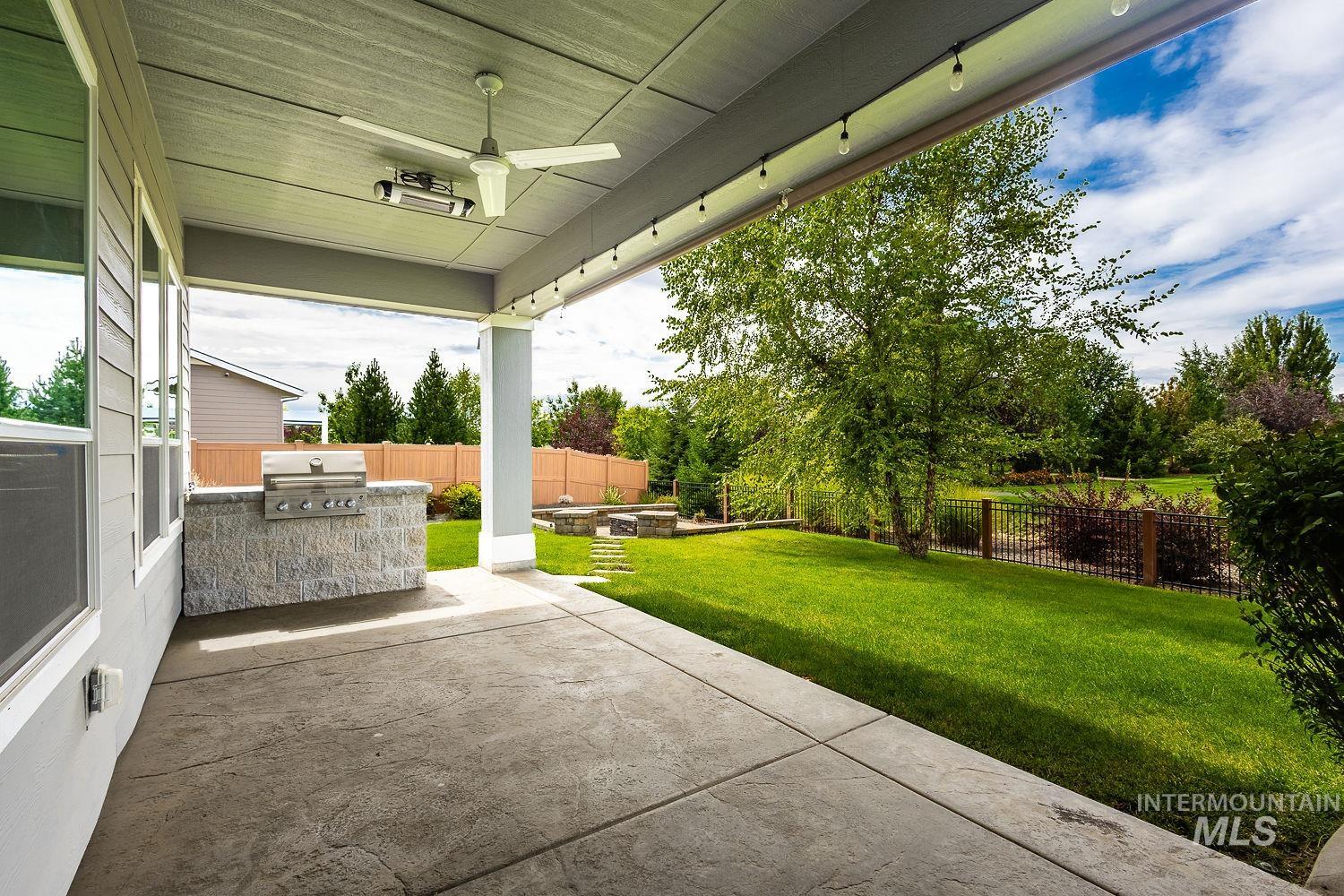2097 N World Cup Way Property Photo 47