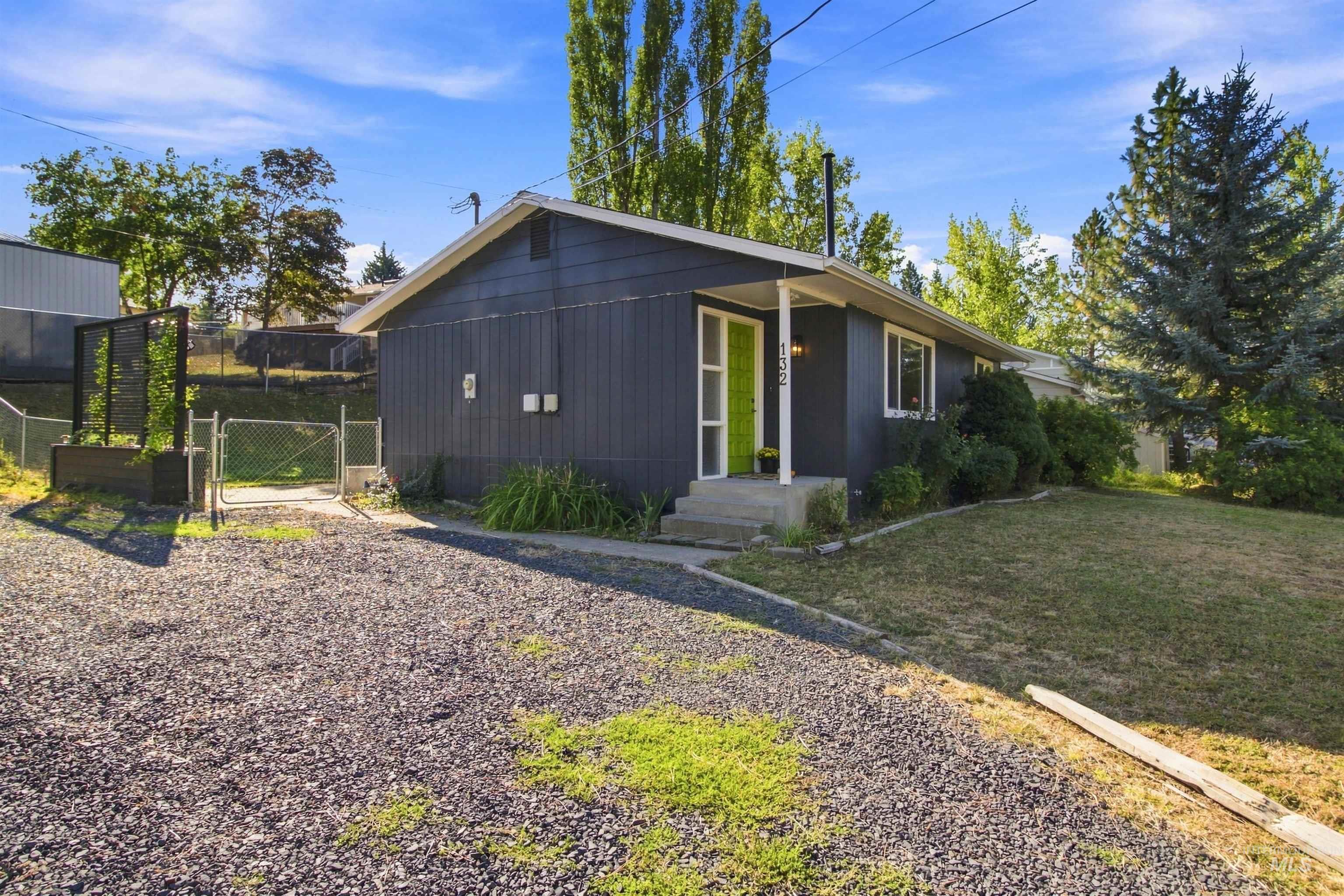 132 Mary Street Property Photo 1