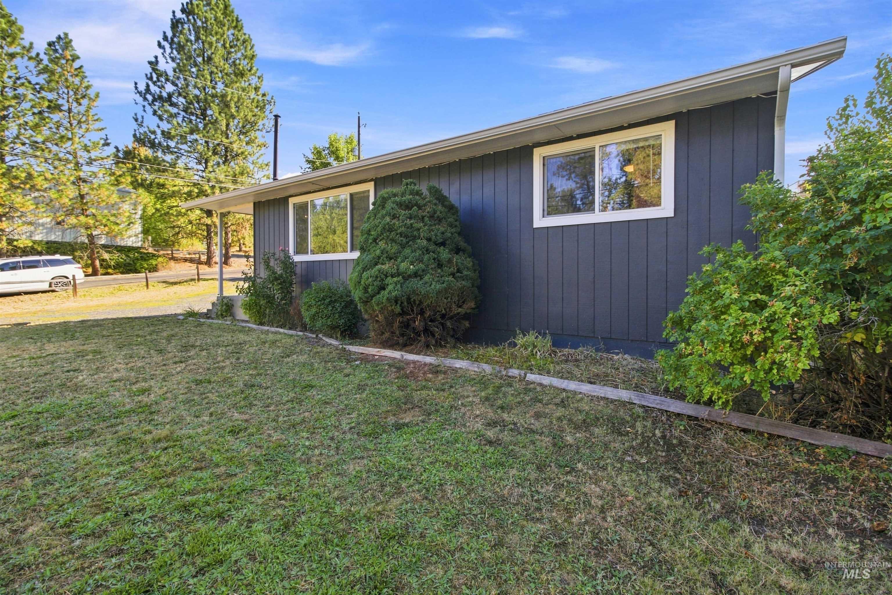 132 Mary Street Property Photo 2
