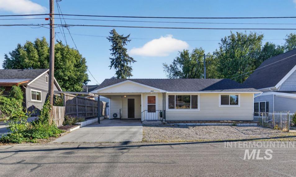 2809 W Bella St Property Photo 4