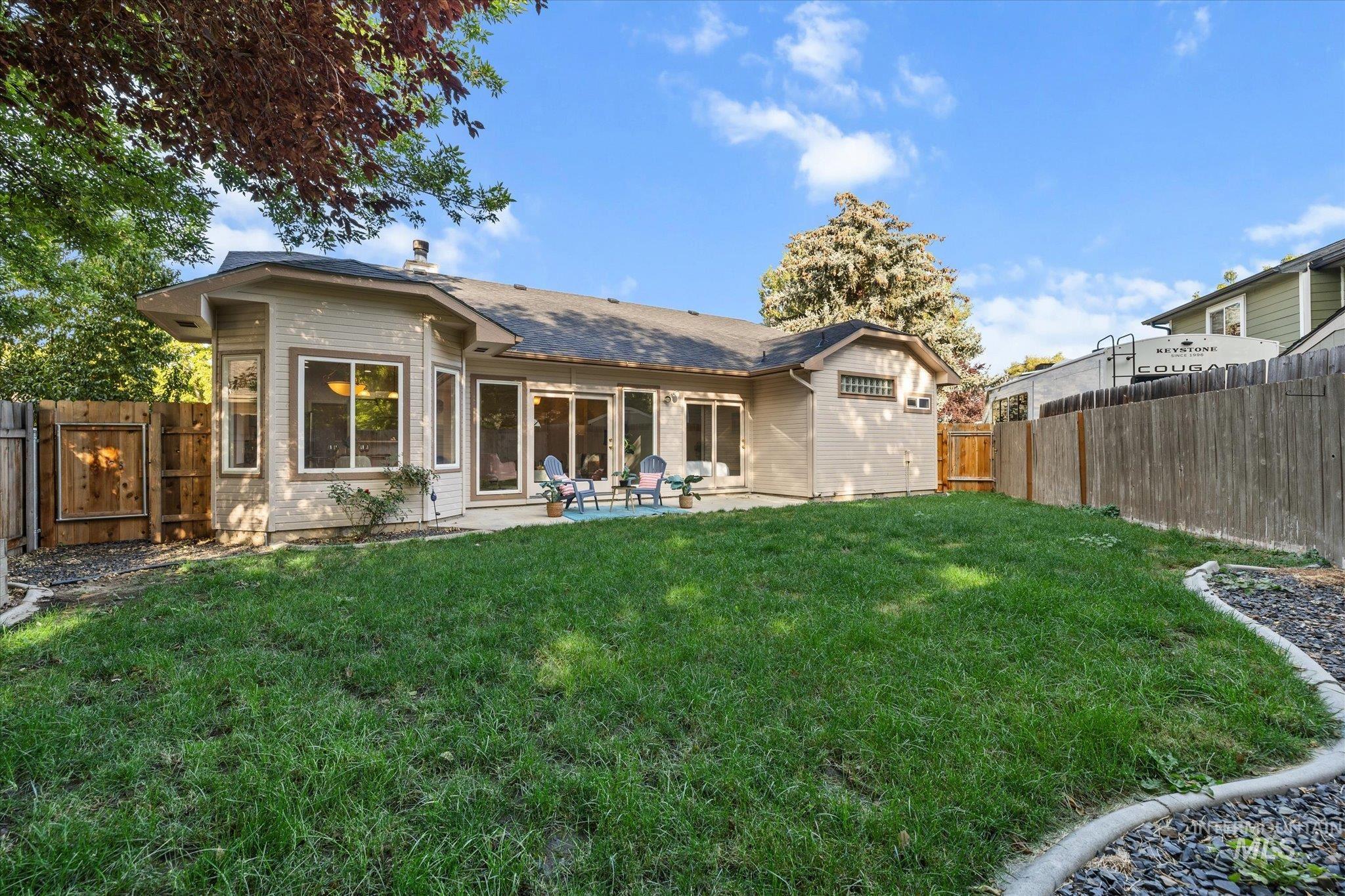 5100 N Edenburgh Way Property Photo 3