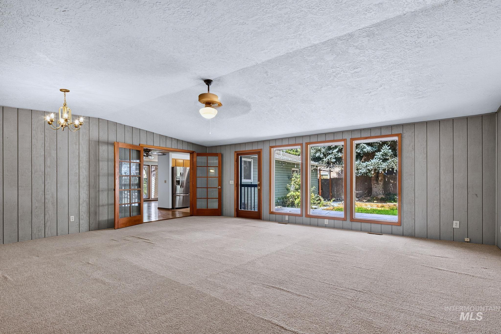 4026 S Law Ave Property Photo 18