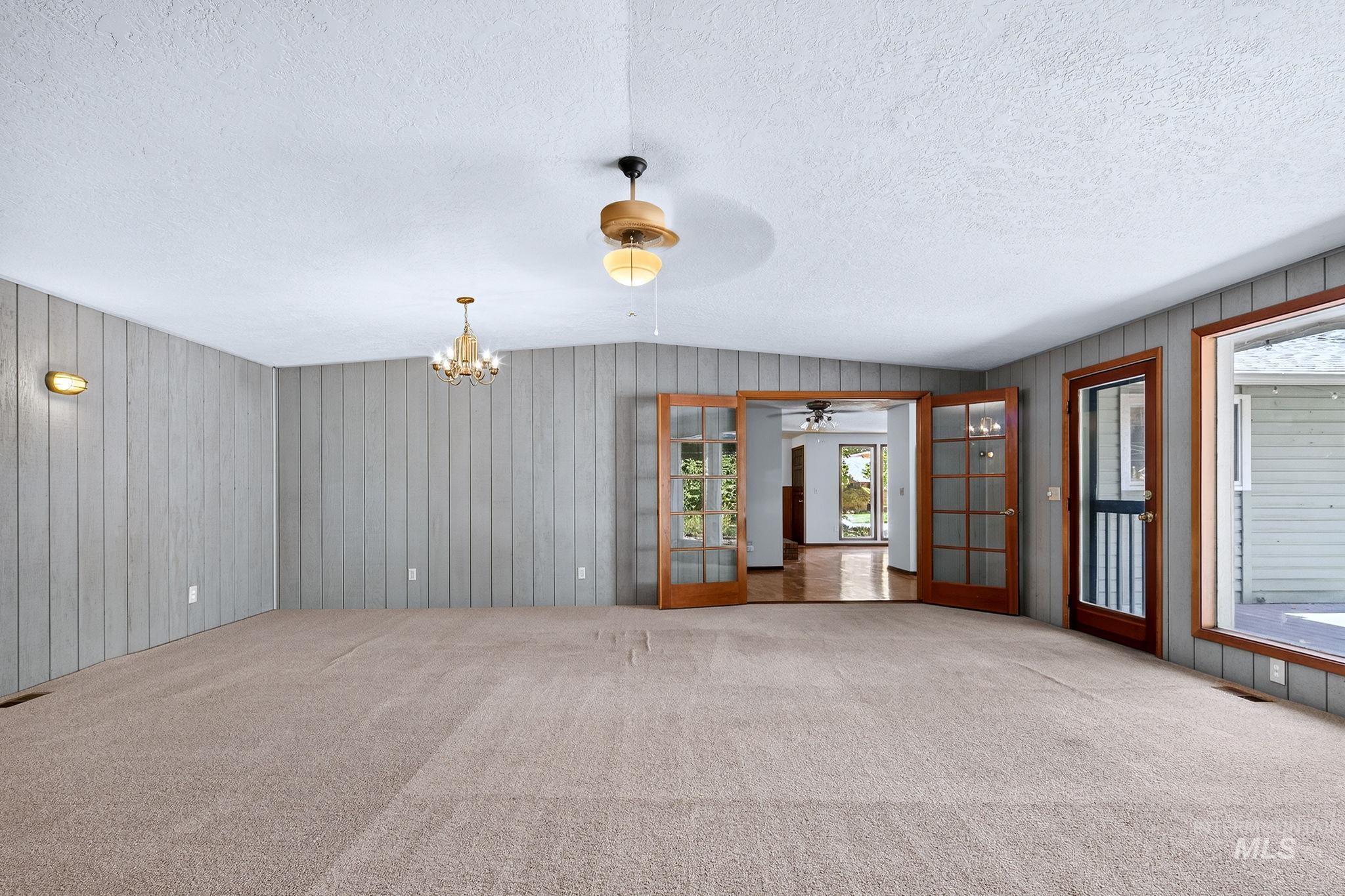 4026 S Law Ave Property Photo 19