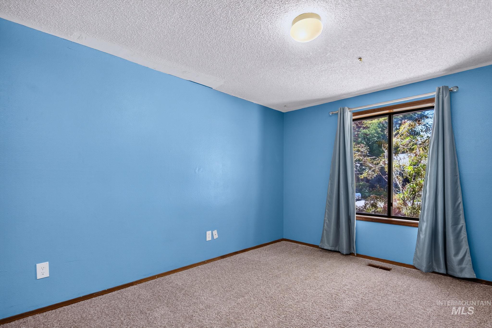 4026 S Law Ave Property Photo 27