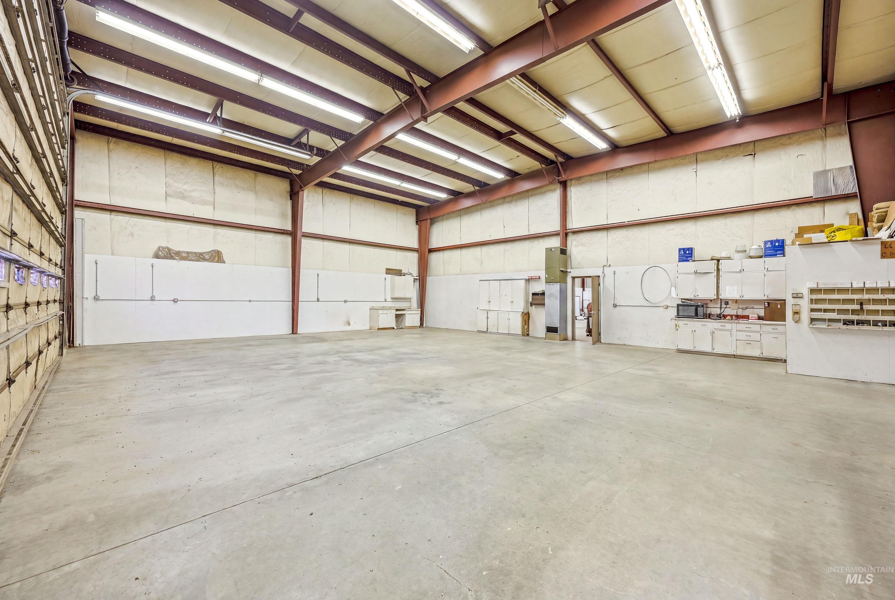 1140 Evergreen Rd. Property Photo 43