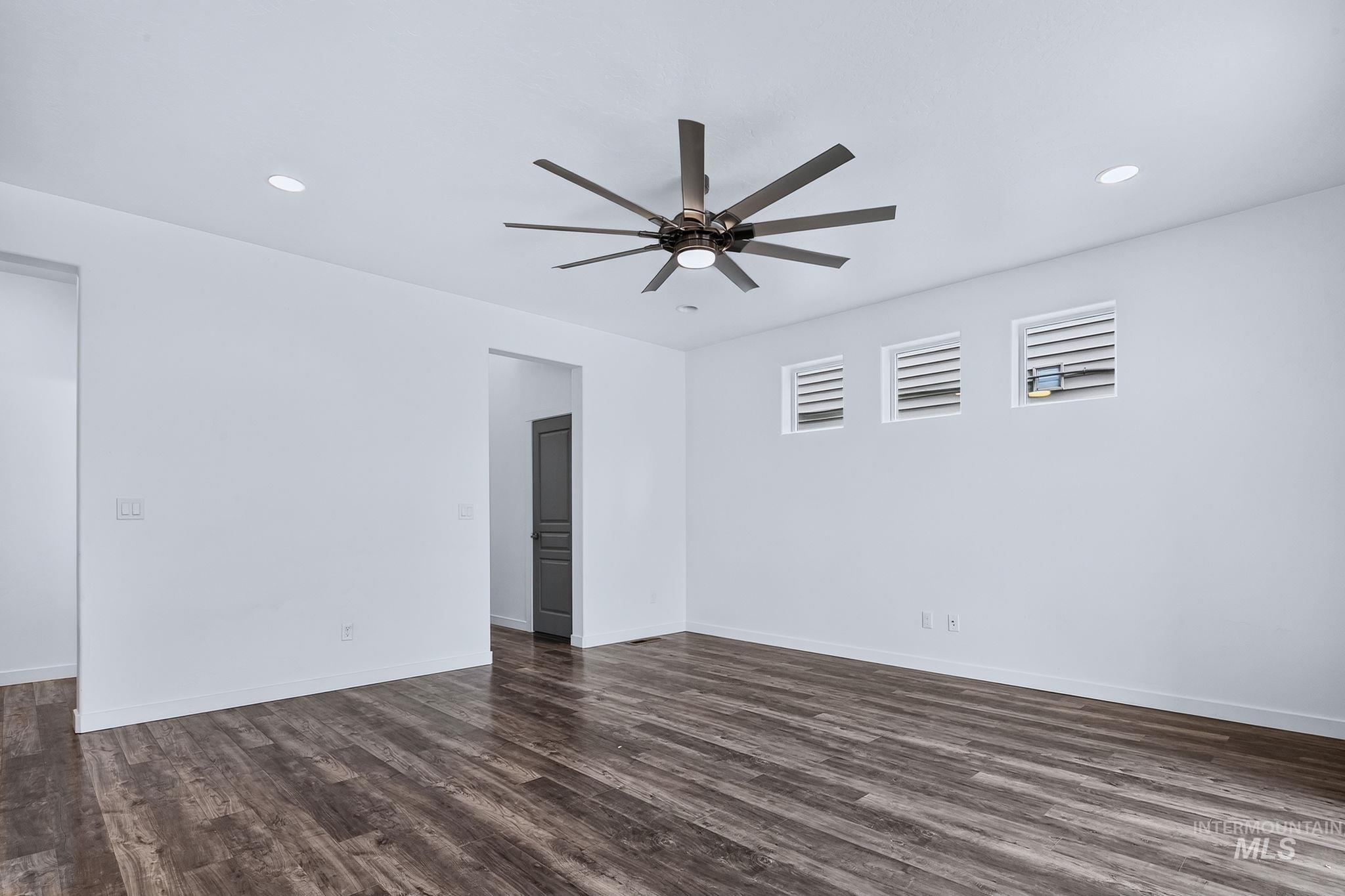 1546 S Pilar Way Property Photo 6